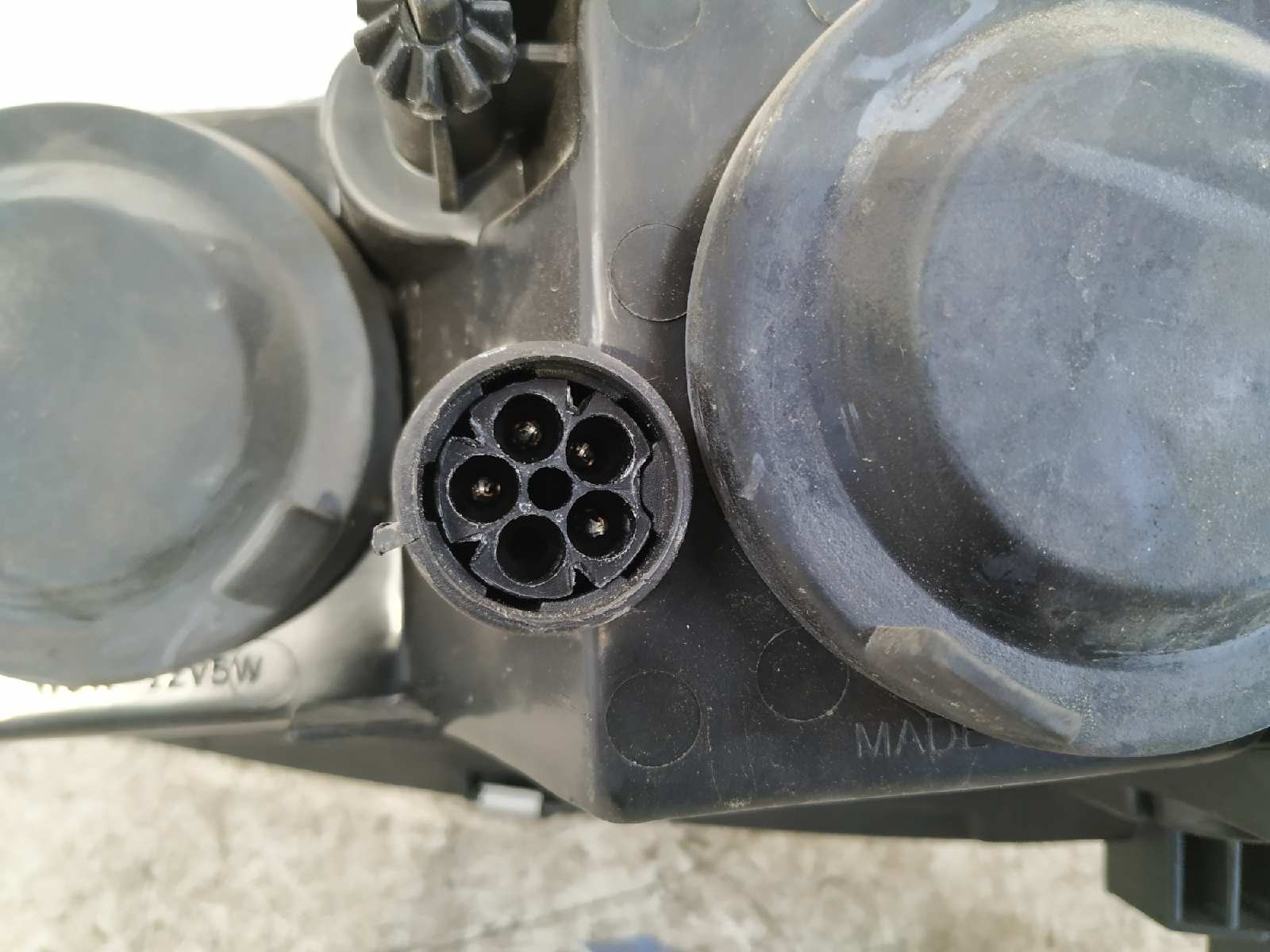 FARO DERECHO OPEL VECTRA B BERLINA - vista 4