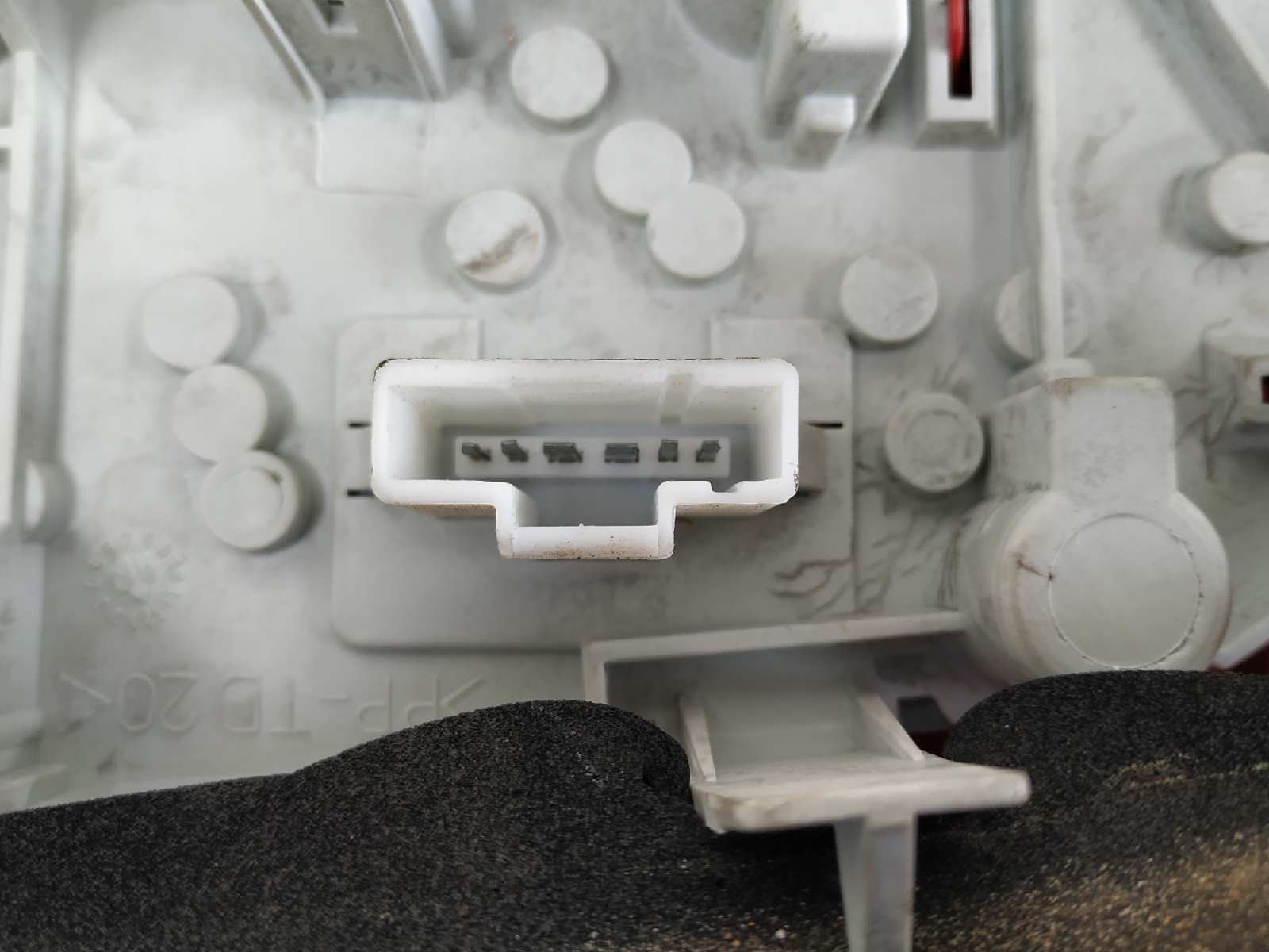 PILOTO TRASERO IZQUIERDO PEUGEOT 406 BERLINA (S1/S2) - vista 4