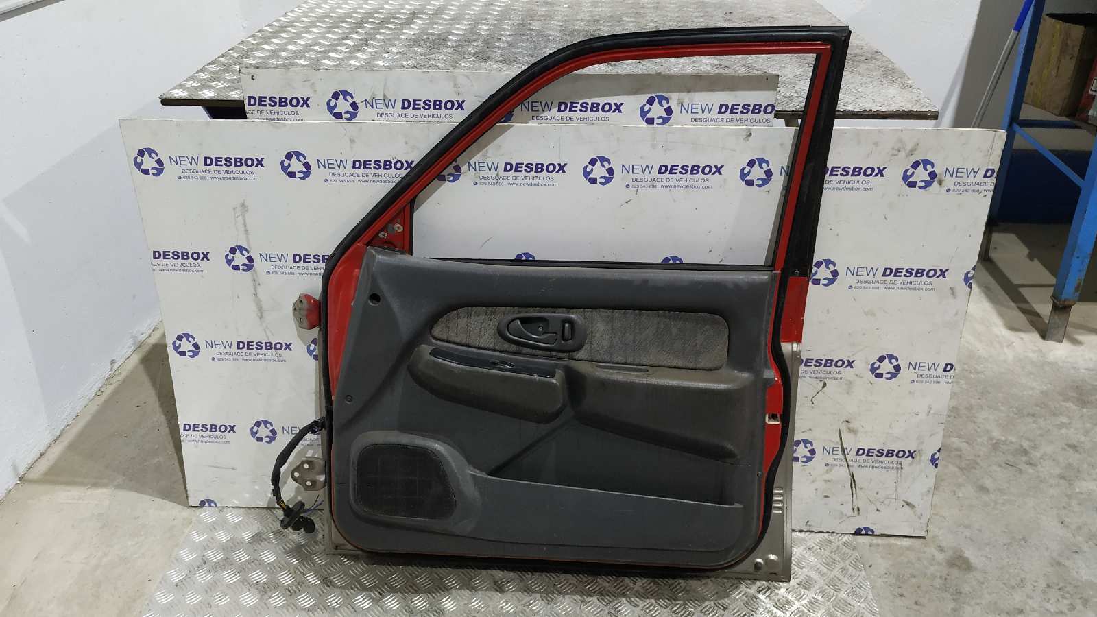PUERTA DELANTERA DERECHA MITSUBISHI L 200 (K34T) - vista 2