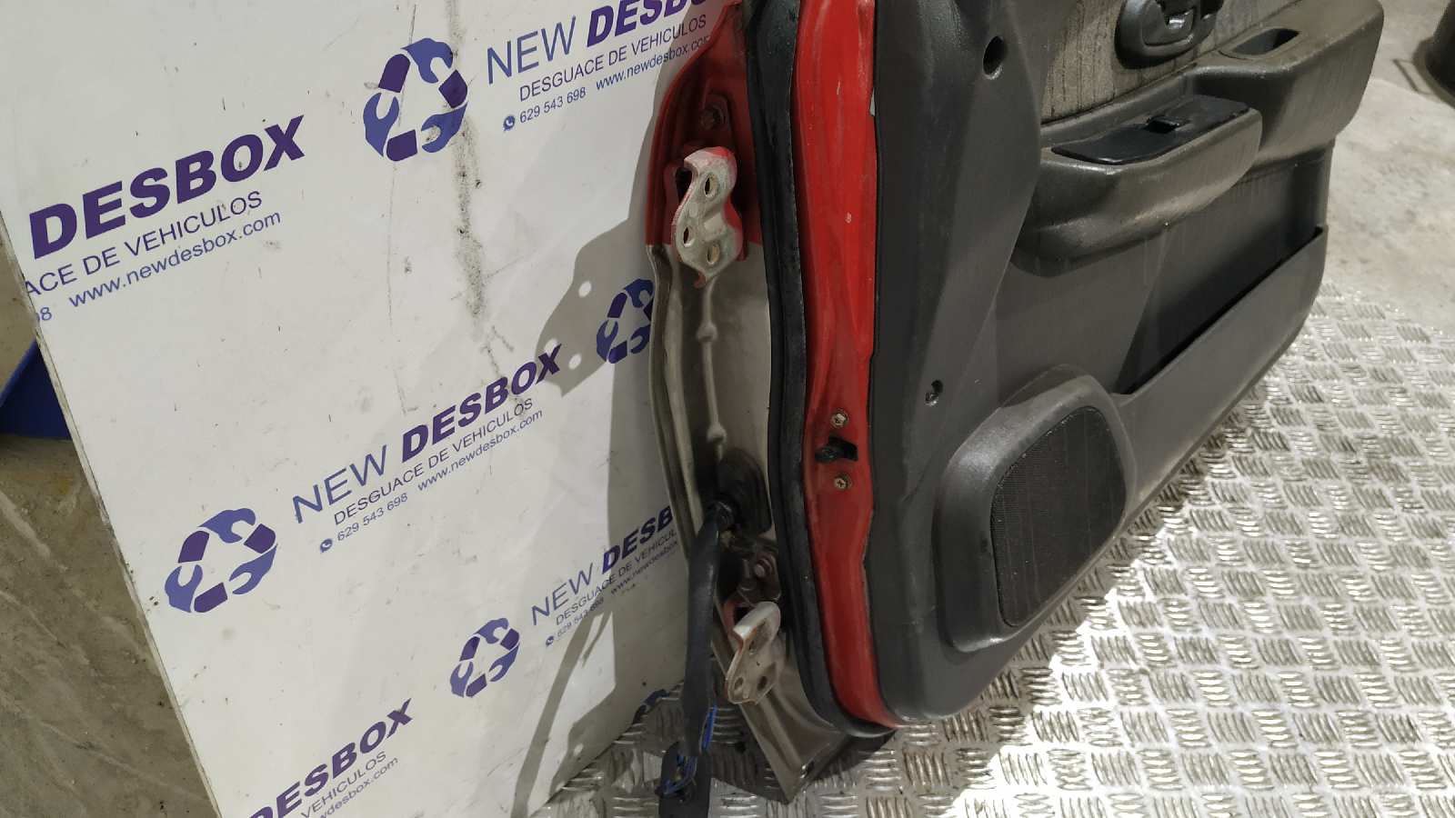 PUERTA DELANTERA DERECHA MITSUBISHI L 200 (K34T) - vista 5