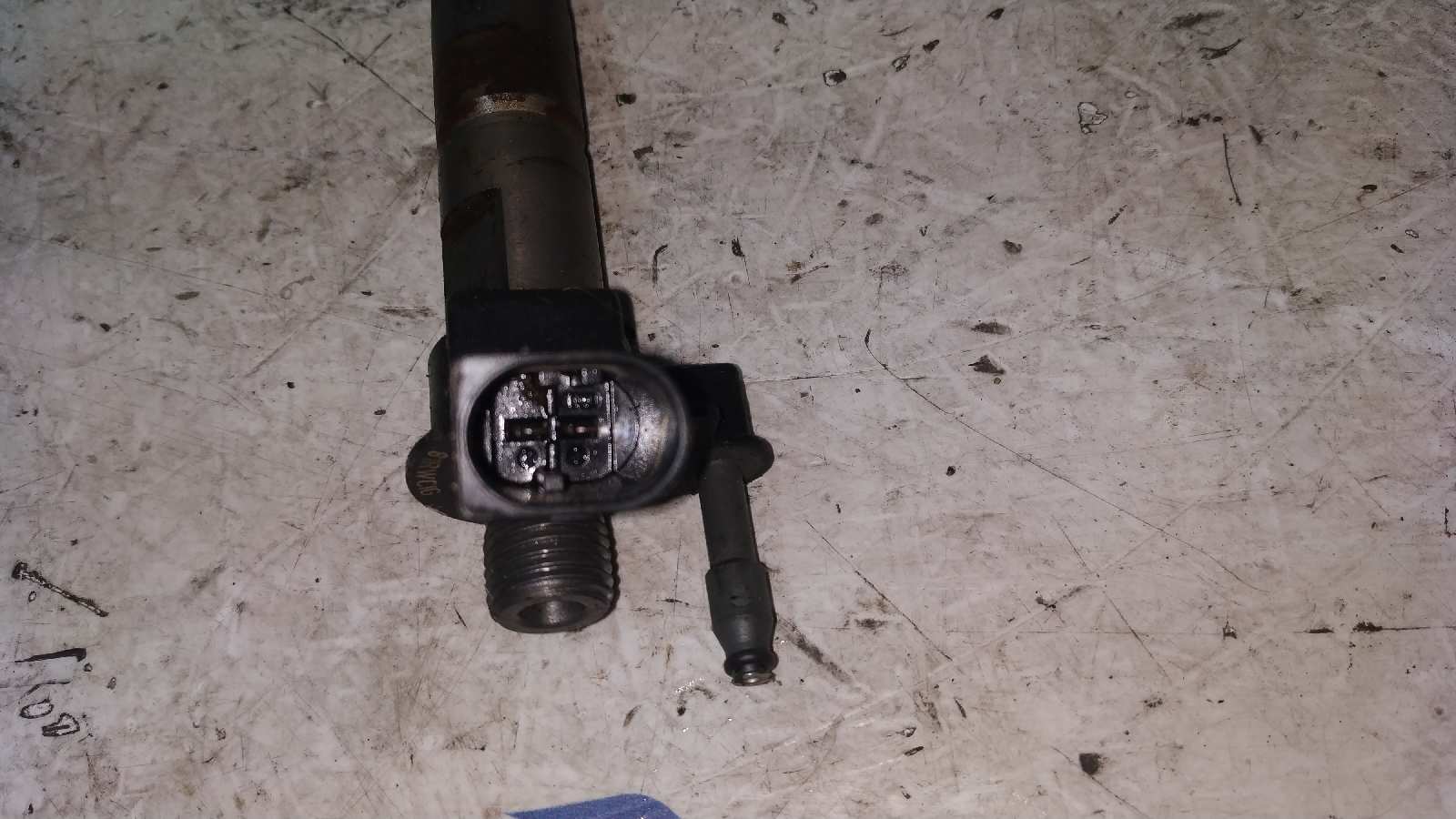 INYECTOR BMW SERIE 3 BERLINA (E90) - vista 2