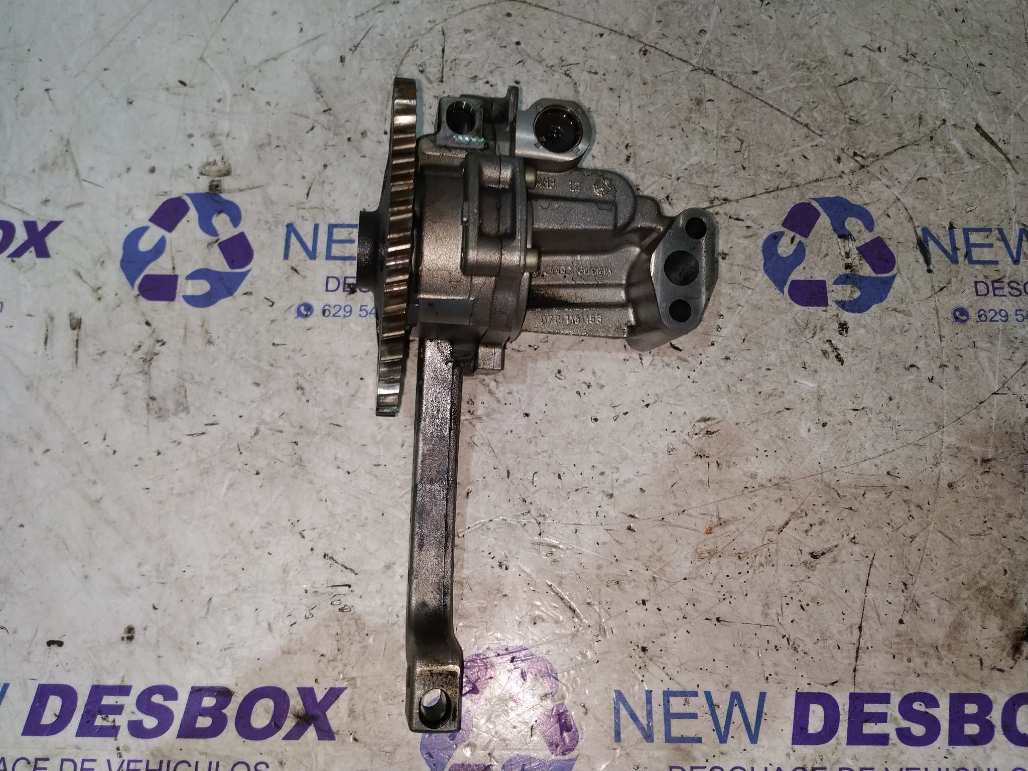 BOMBA ACEITE VOLKSWAGEN TOUAREG (7LA)