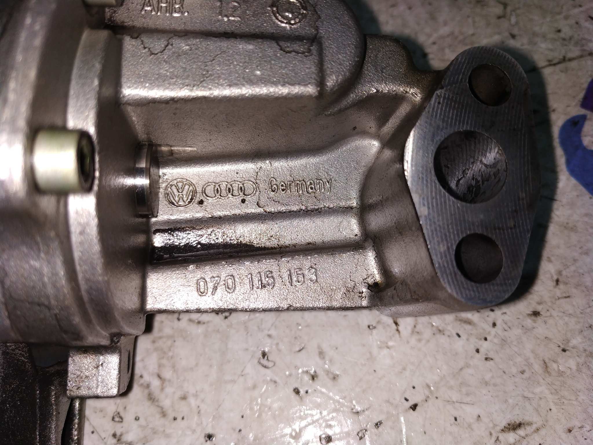 BOMBA ACEITE VOLKSWAGEN TOUAREG (7LA) - vista 5