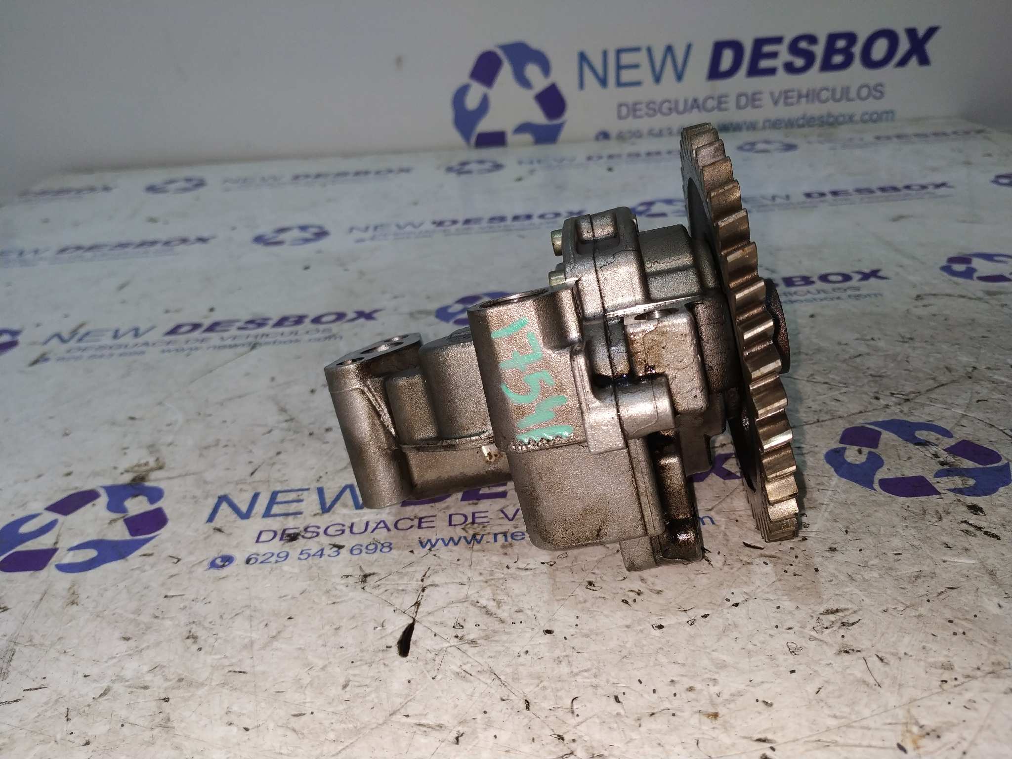 BOMBA ACEITE VOLKSWAGEN TOUAREG (7LA) - vista 4