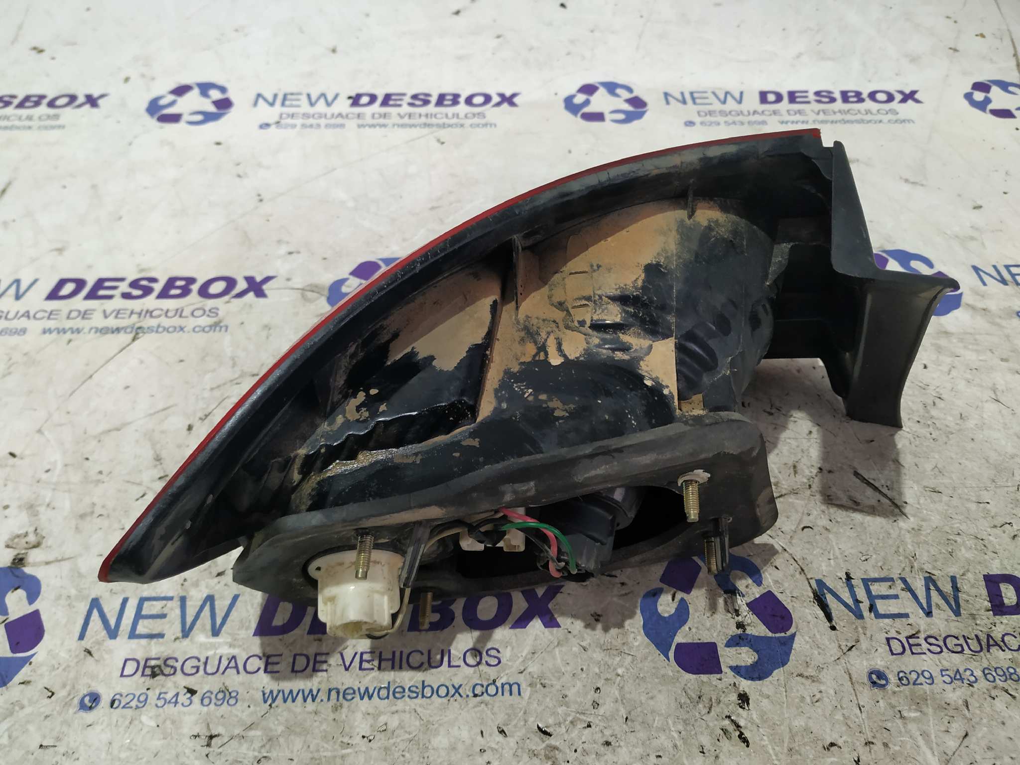 PILOTO TRASERO DERECHO HYUNDAI ELANTRA (XD) - vista 6