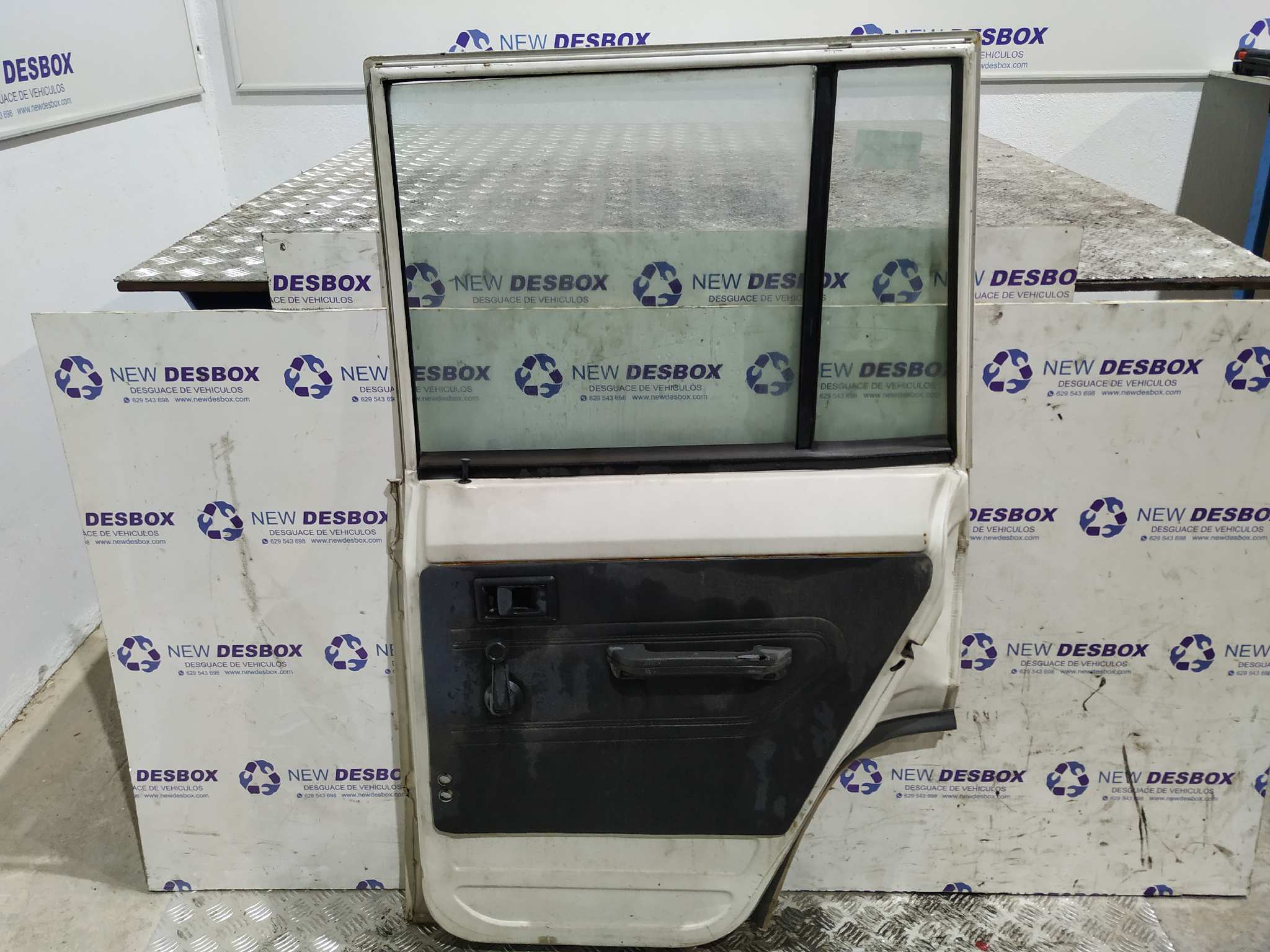 PUERTA TRASERA DERECHA TATA SUMO 2.0 - vista 6