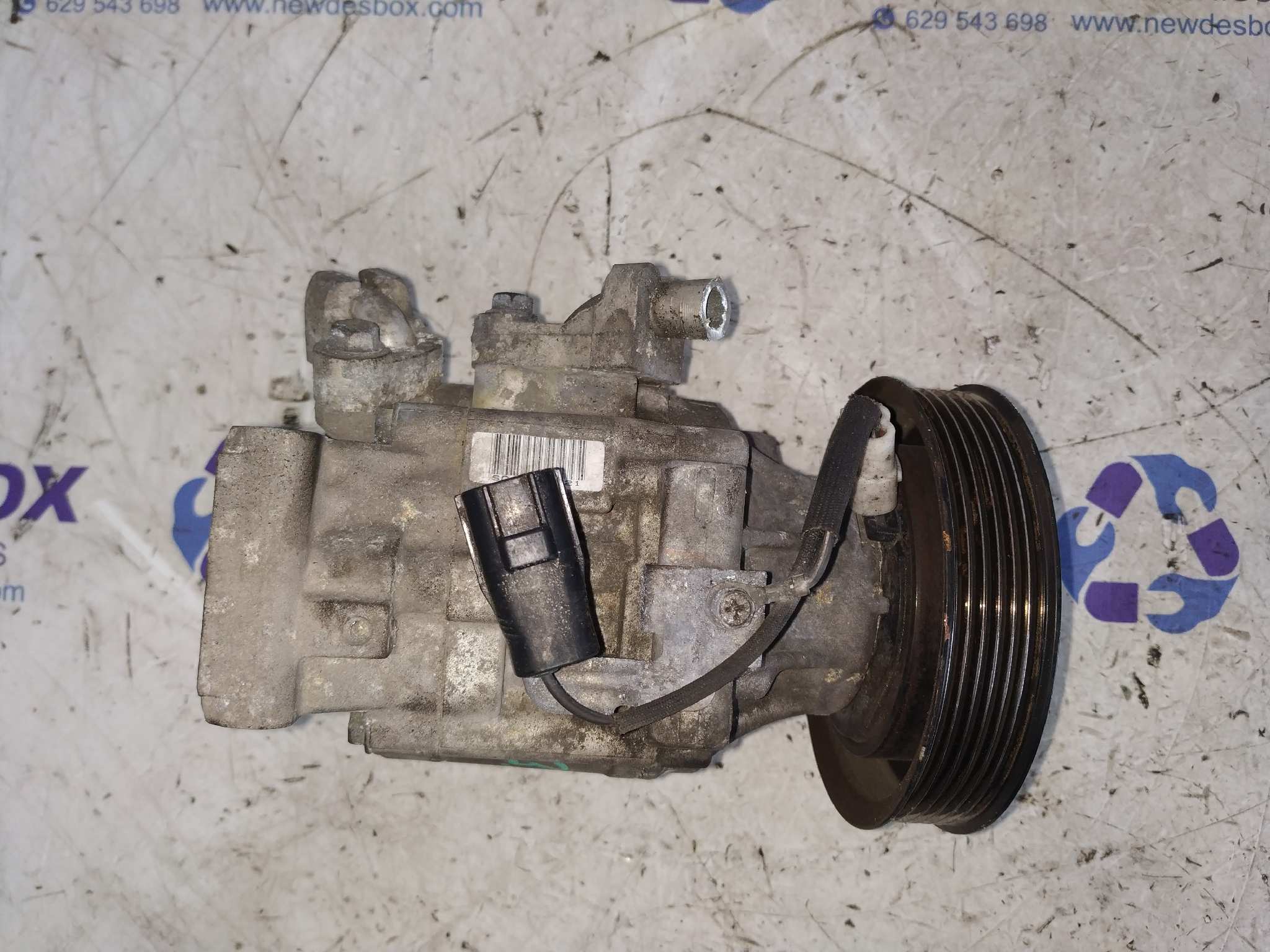 COMPRESOR AIRE ACONDICIONADO TOYOTA COROLLA (E12) - vista 5