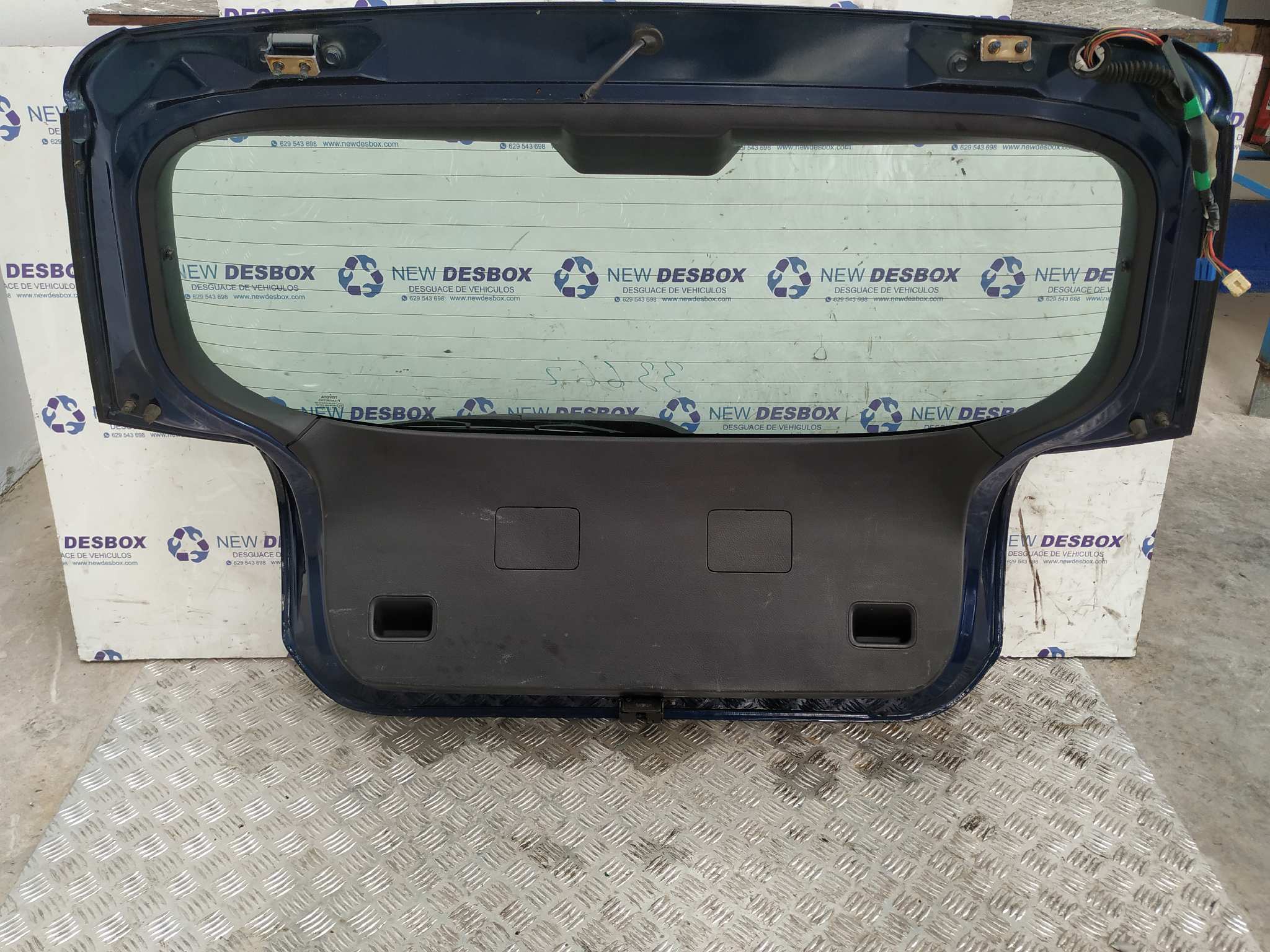 PORTON TRASERO TOYOTA COROLLA (E12) - vista 2