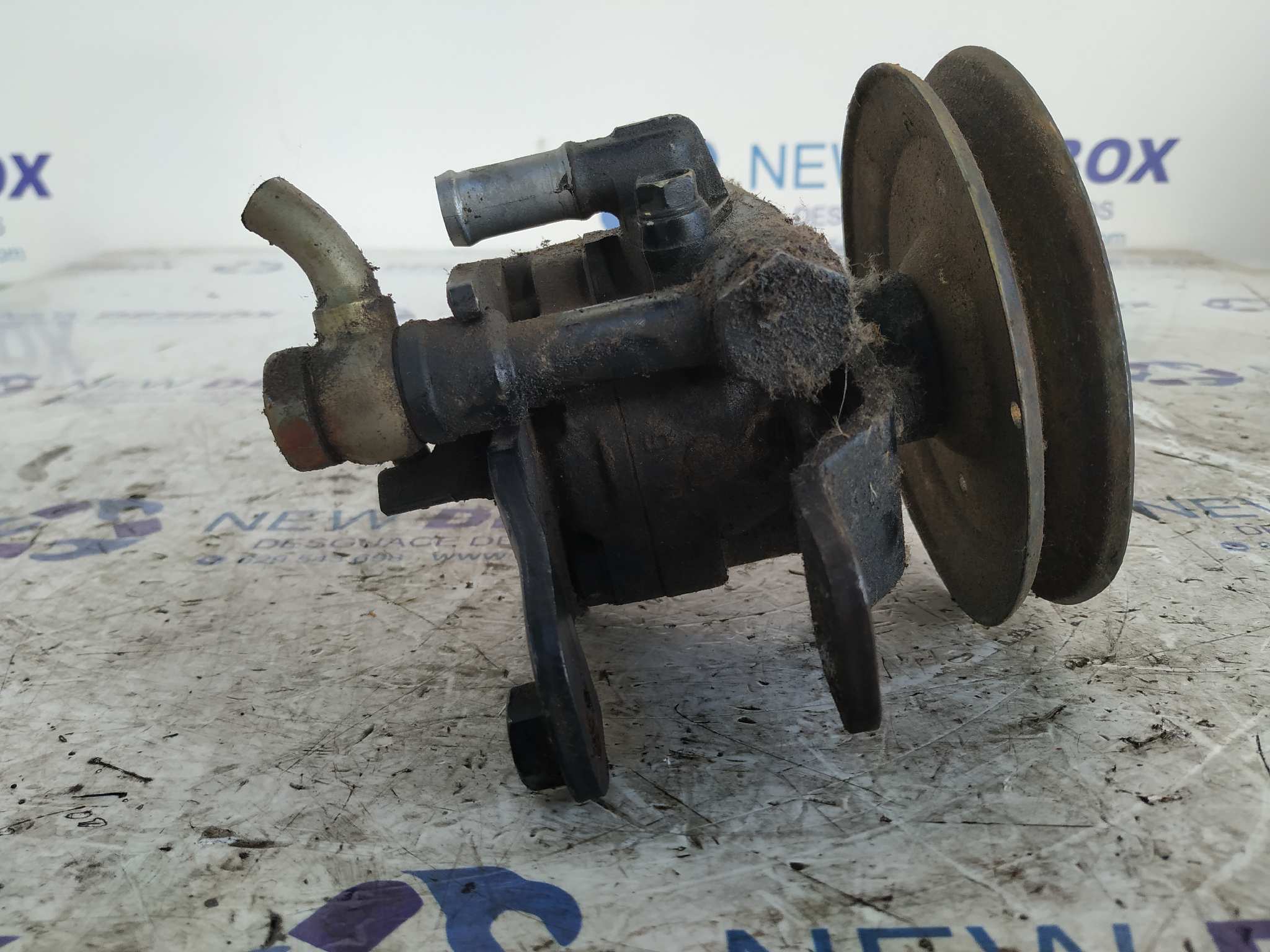 BOMBA DIRECCION NISSAN PICK-UP (D22) - vista 6