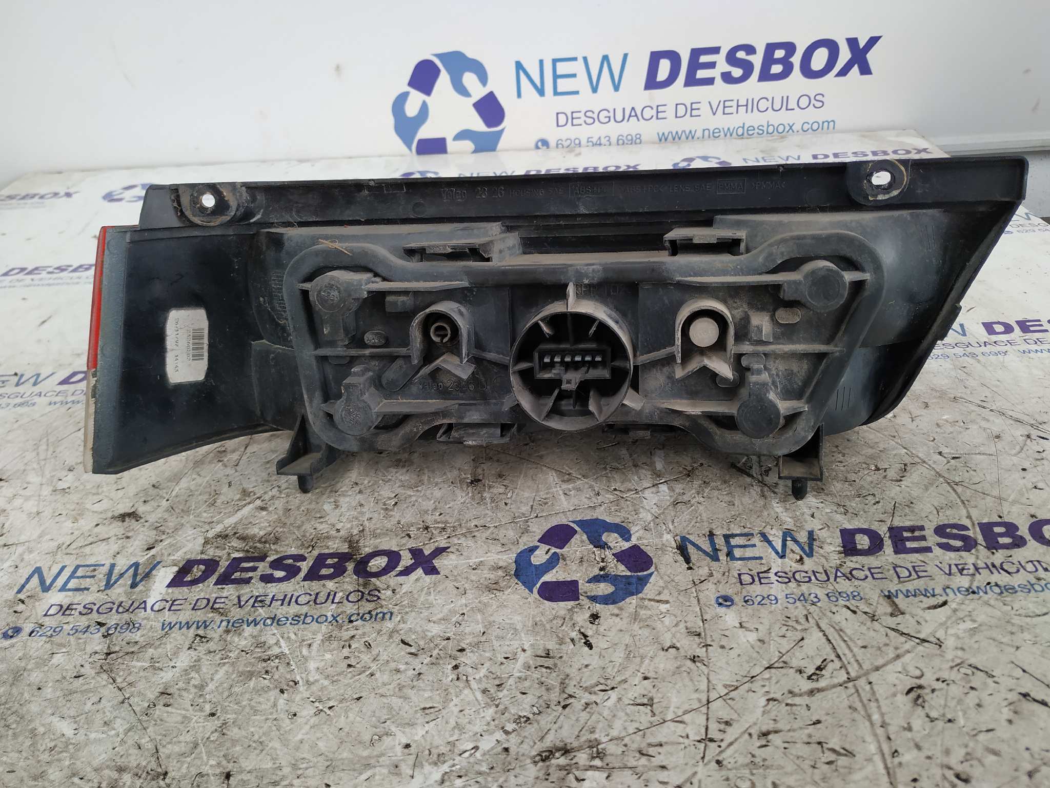 PILOTO TRASERO DERECHO SUZUKI SWIFT SF BERLINA (EA) - vista 4