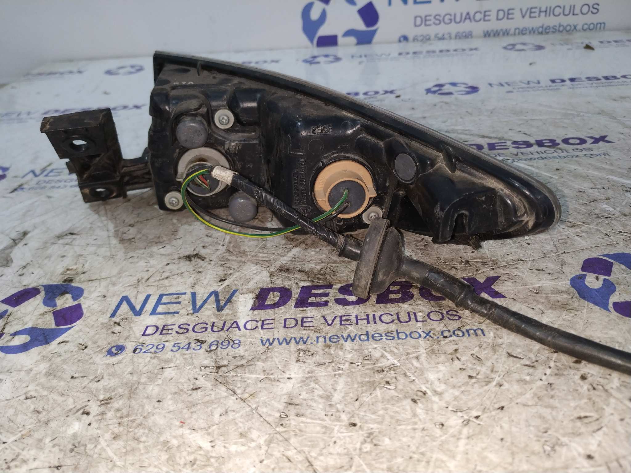 PILOTO TRASERO IZQUIERDO HONDA CIVIC BERLINA 5 (FK) - vista 2