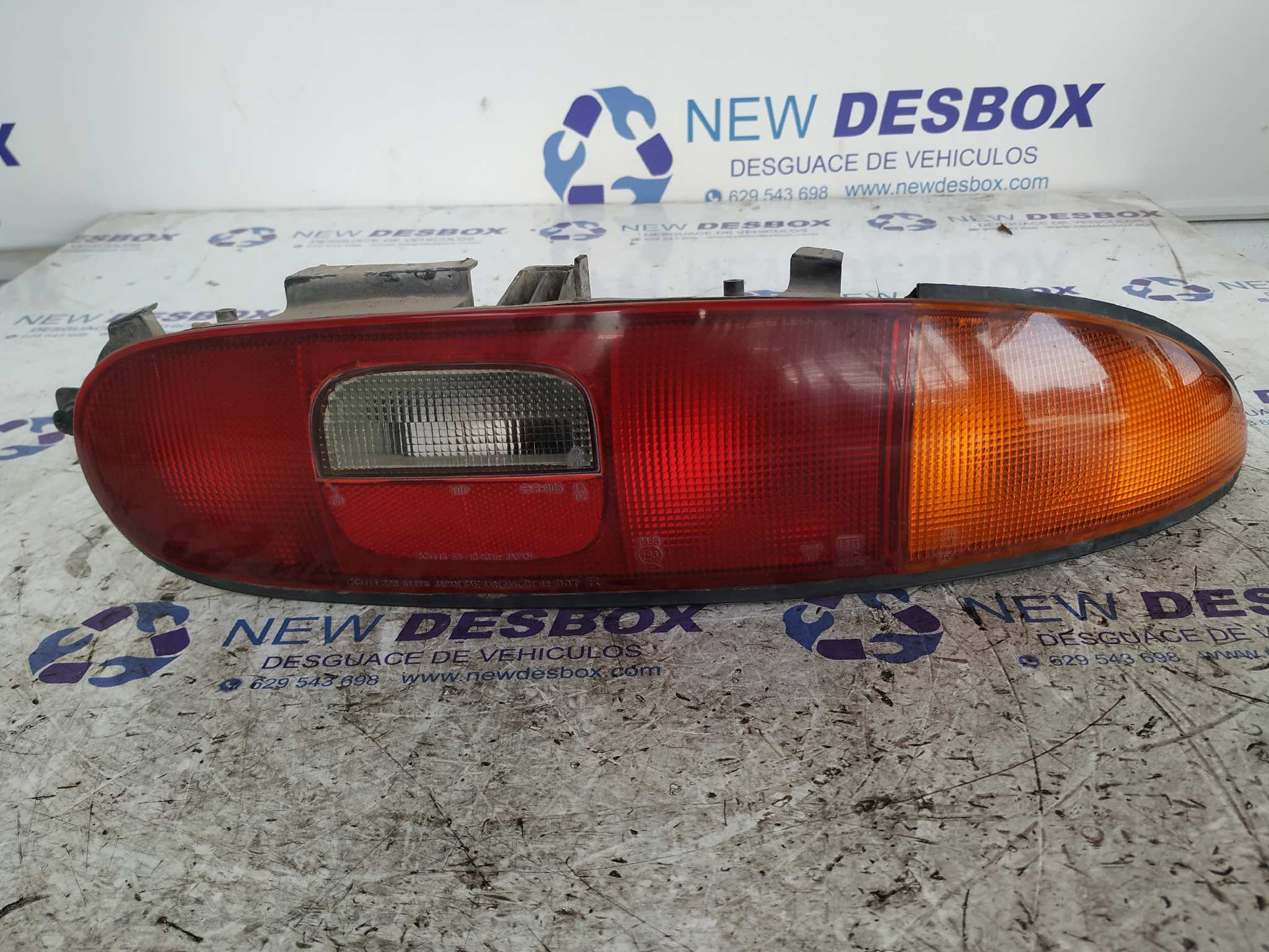 PILOTO TRASERO DERECHO MAZDA MX-3 (EC)