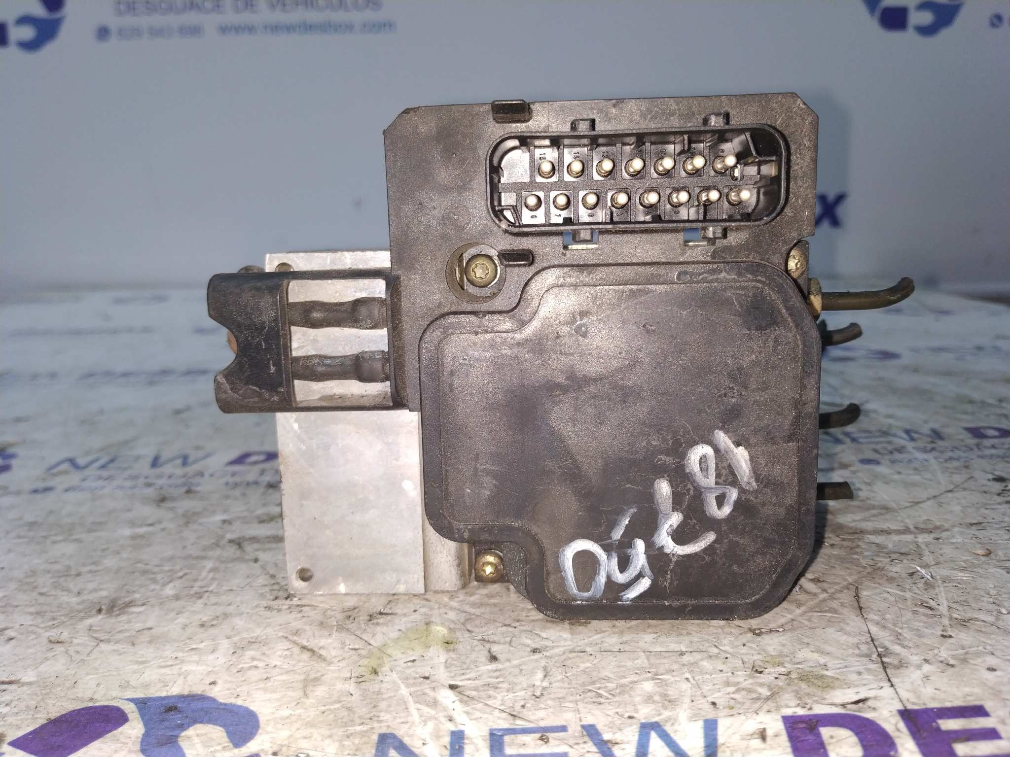 ABS MERCEDES-BENZ CLASE E (W210) BERLINA DIESEL - vista 4