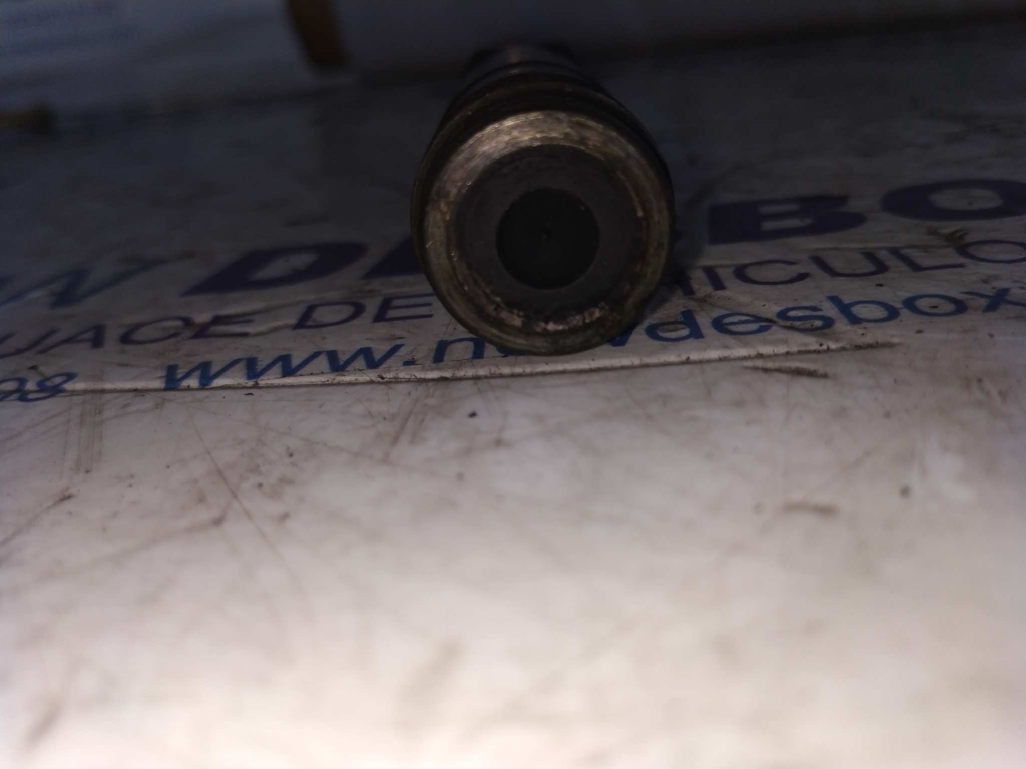 INYECTOR MERCEDES CLASE C (W202) - vista 3