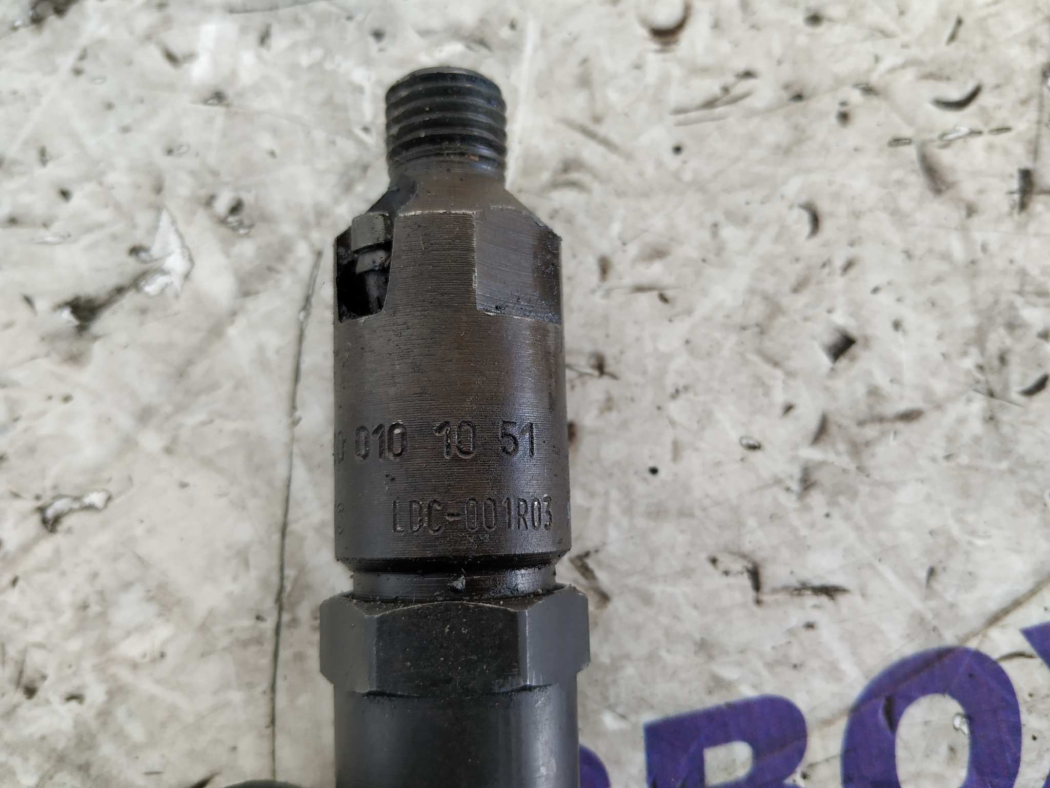 INYECTOR MERCEDES CLASE C (W202) - vista 3