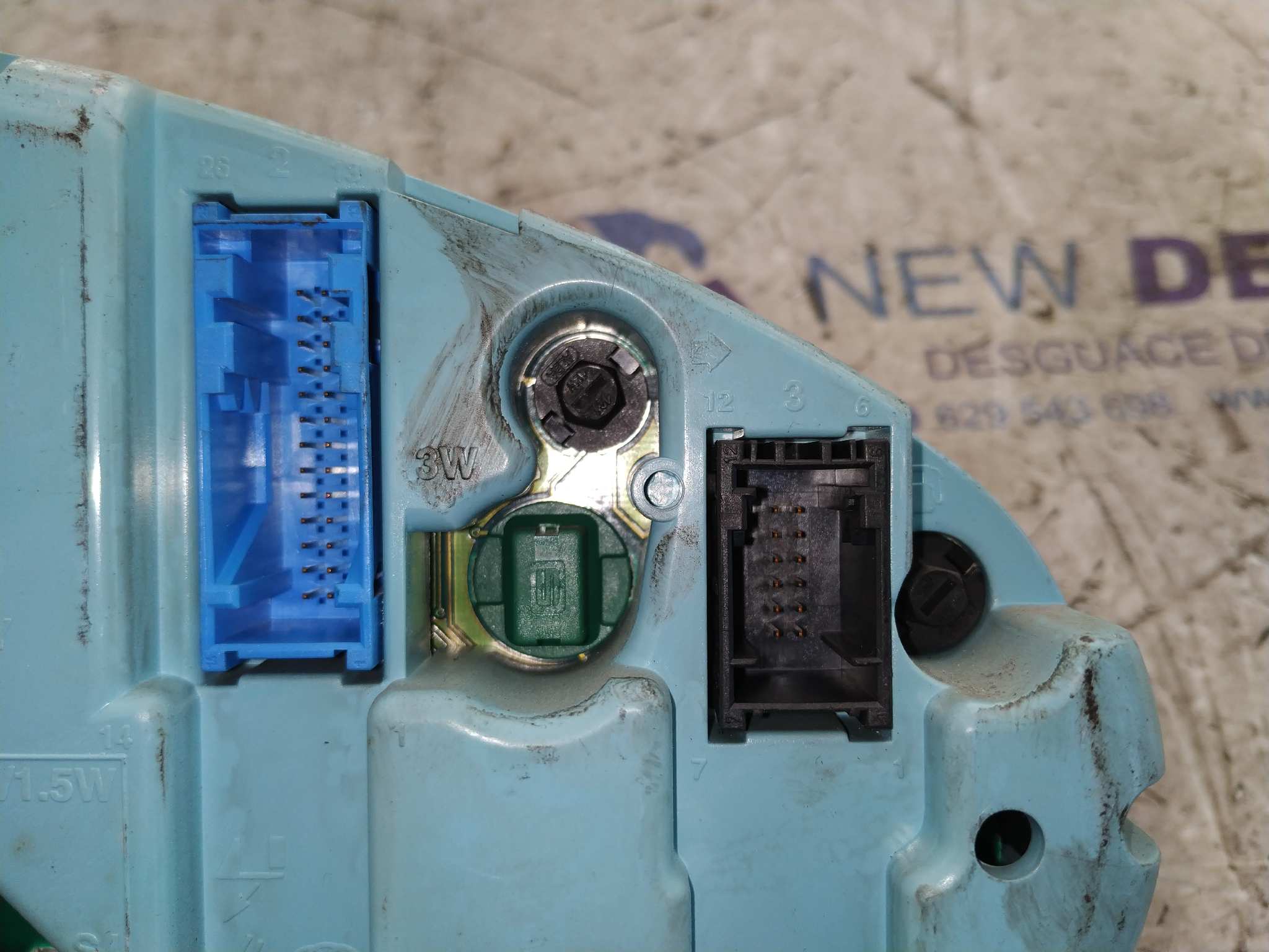 CUADRO INSTRUMENTOS BMW SERIE 3 BERLINA (E36) - vista 3