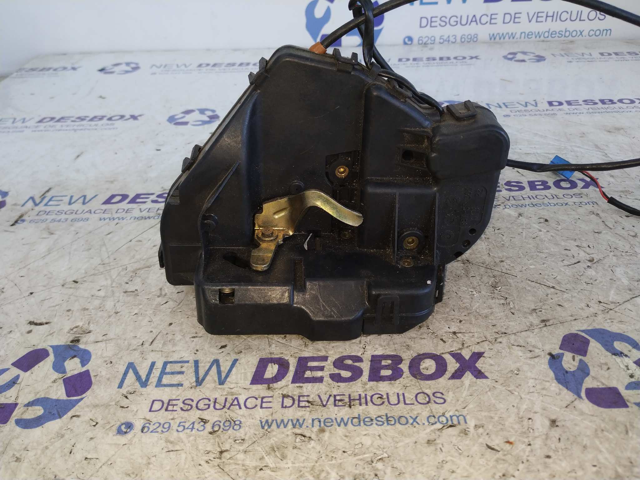 CERRADURA PUERTA TRASERA DERECHA MERCEDES CLASE C (W203)