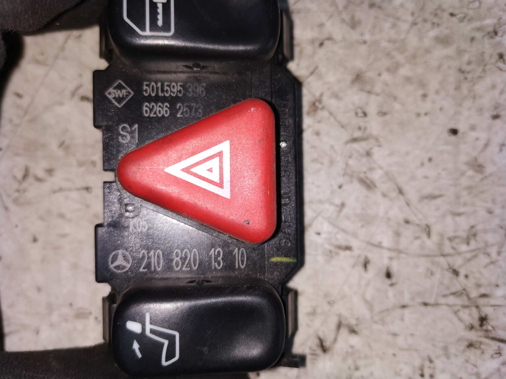 WARNING MERCEDES CLASE E (W210) - vista 2