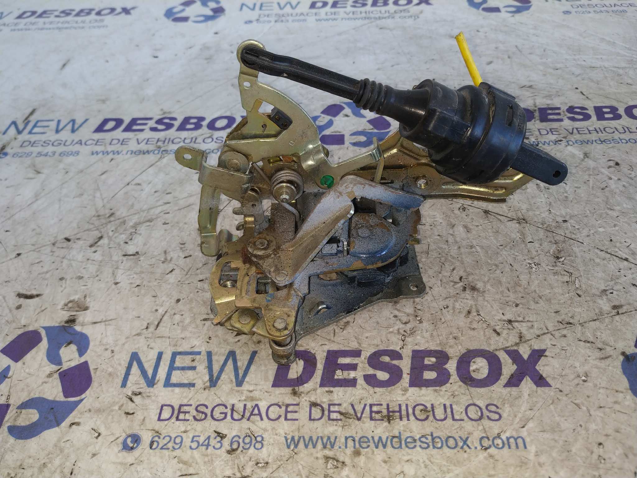 CERRADURA PUERTA TRASERA DERECHA MERCEDES CLASE E (W210)