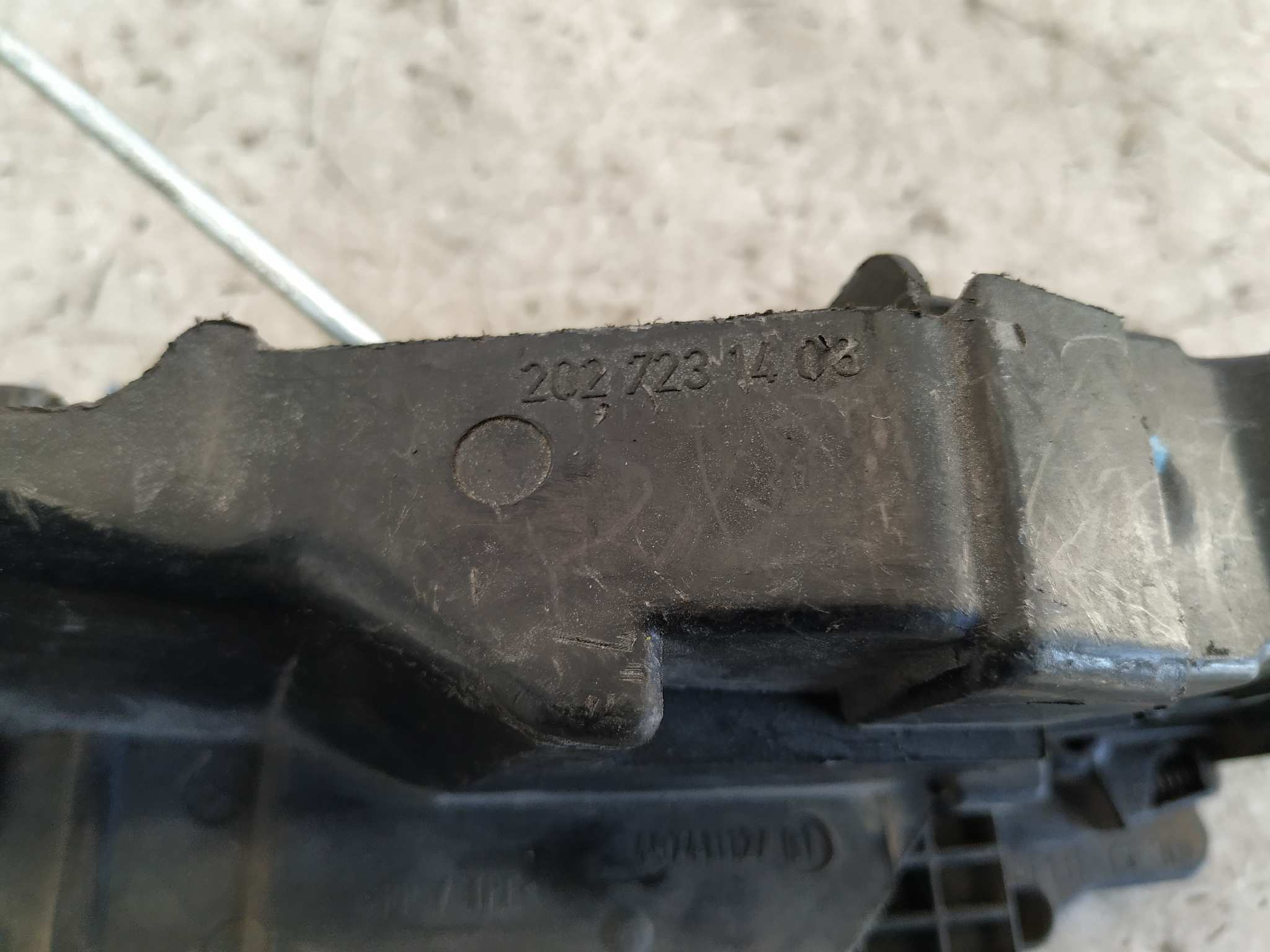 CERRADURA PUERTA DELANTERA DERECHA MERCEDES CLASE C (W202) - vista 5