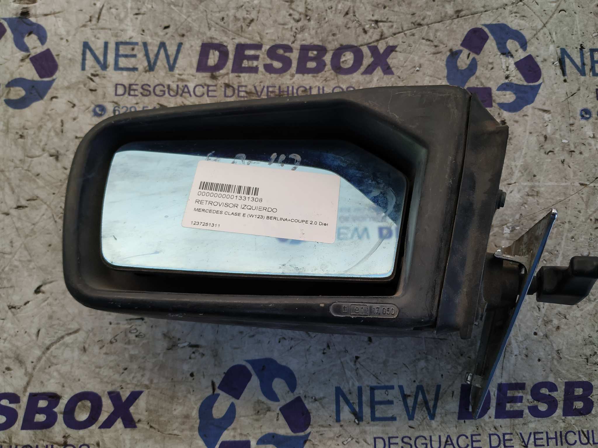 RETROVISOR IZQUIERDO MERCEDES-BENZ CLASE E (W123)