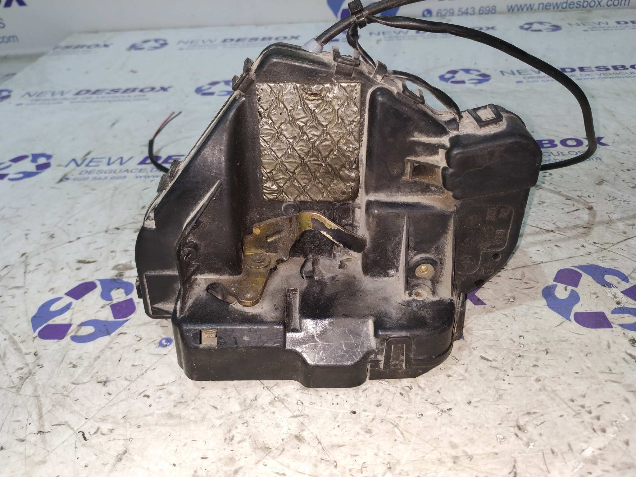 CERRADURA PUERTA TRASERA DERECHA MERCEDES CLASE E (W211)