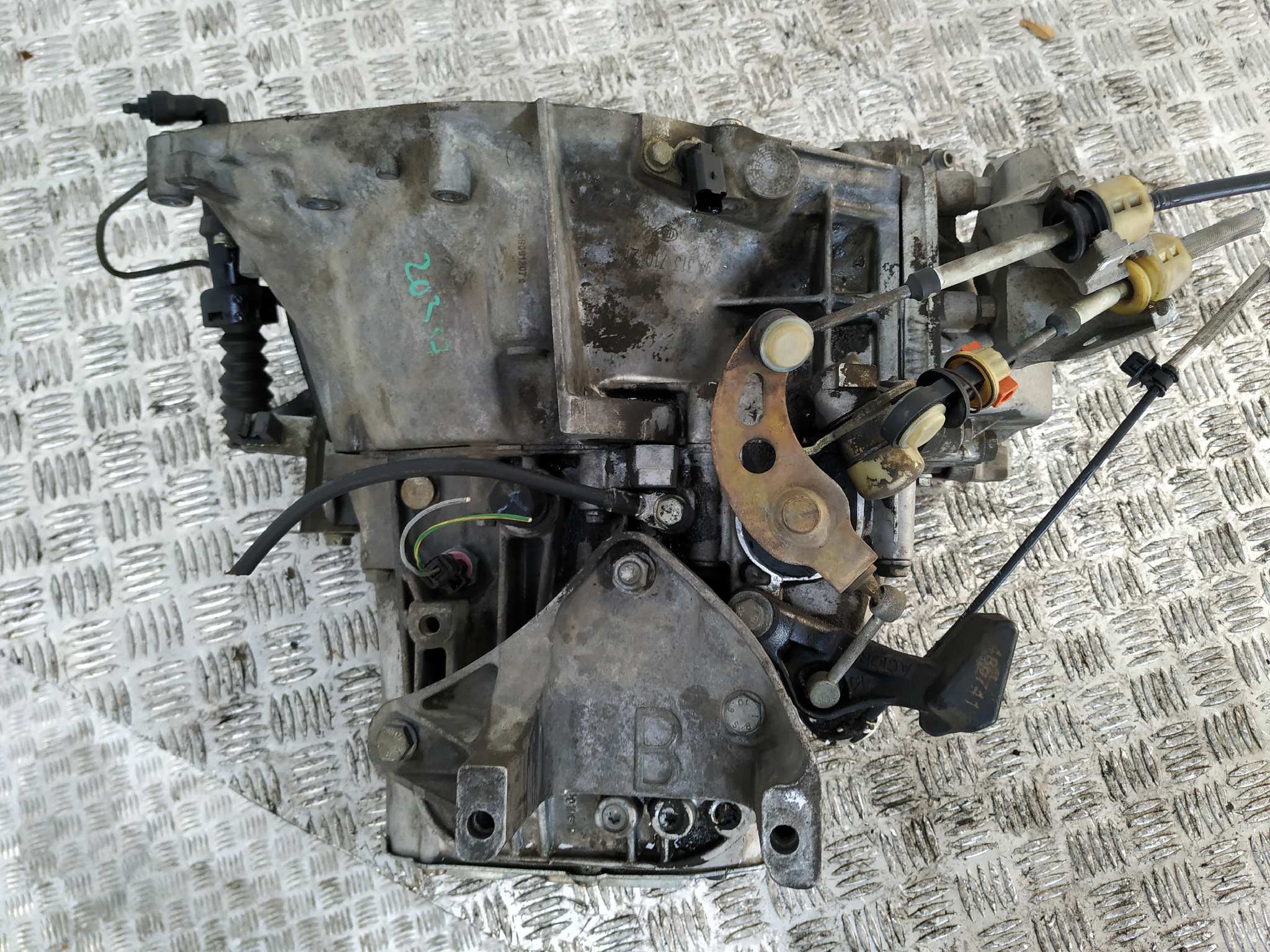 CAJA CAMBIOS PEUGEOT 407 COUPE - vista 2