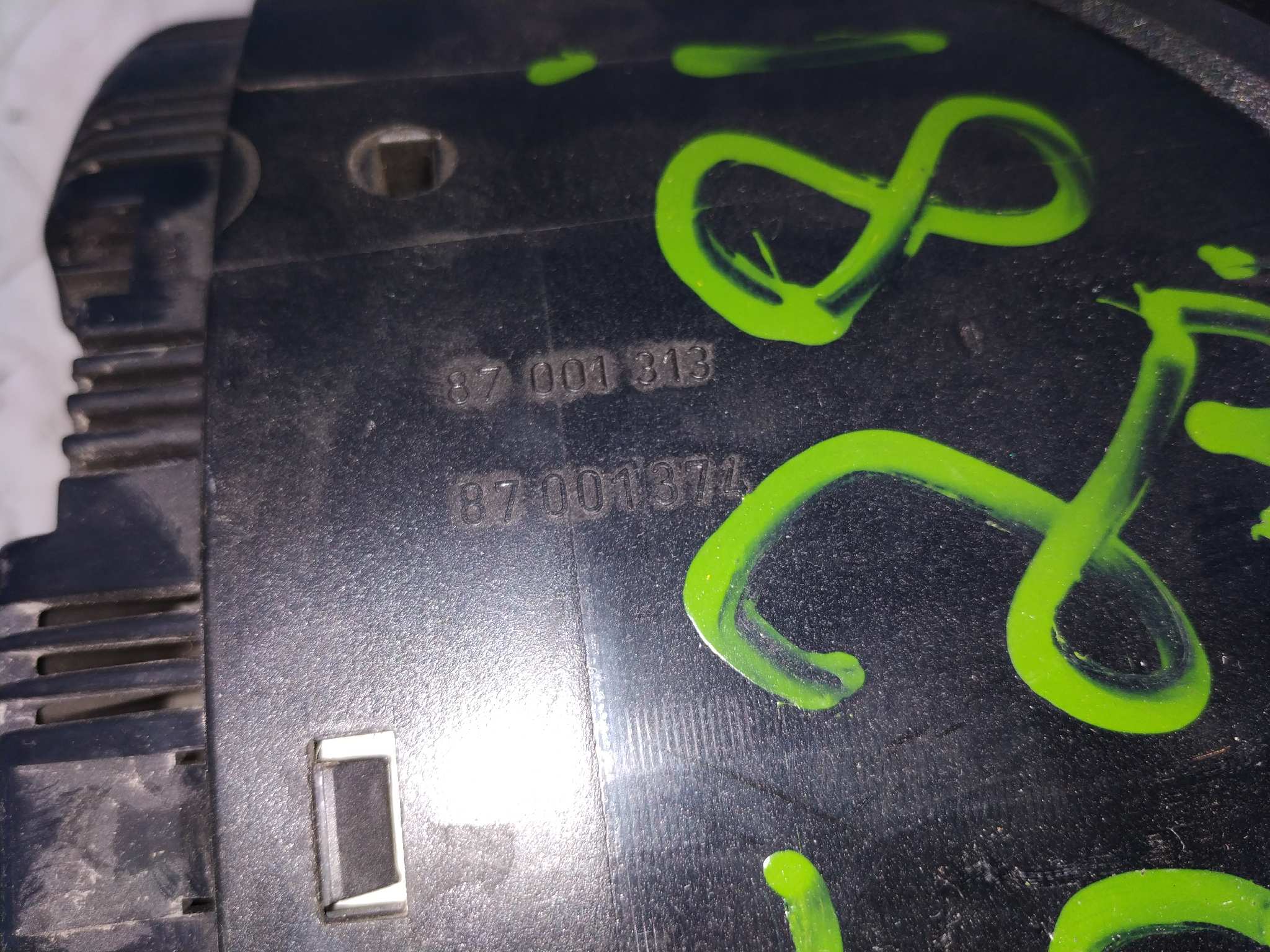 CUADRO INSTRUMENTOS BMW SERIE 5 BERLINA (E39) - vista 3