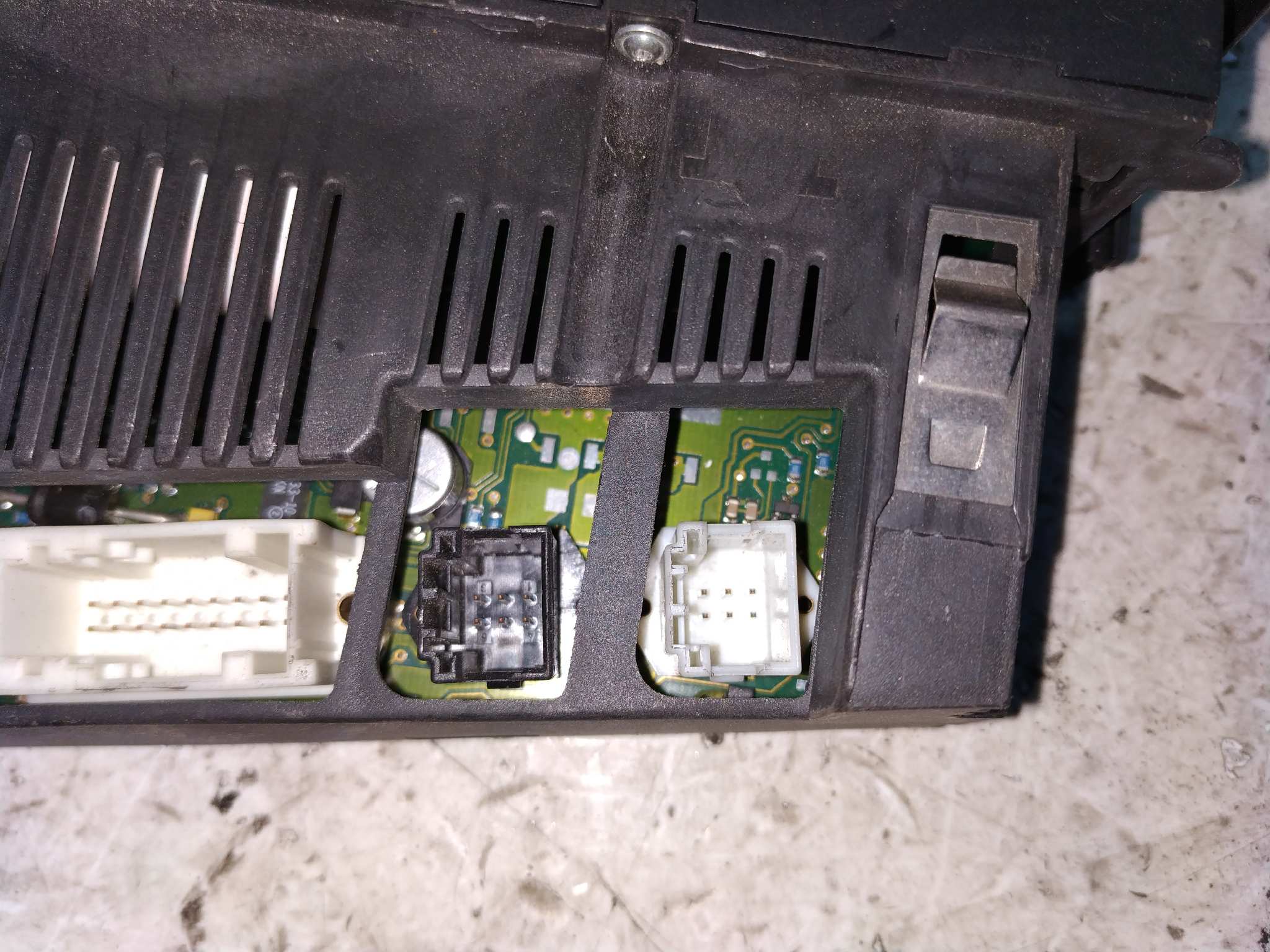 MANDO CLIMATIZADOR BMW SERIE 3 BERLINA (E46) - vista 3