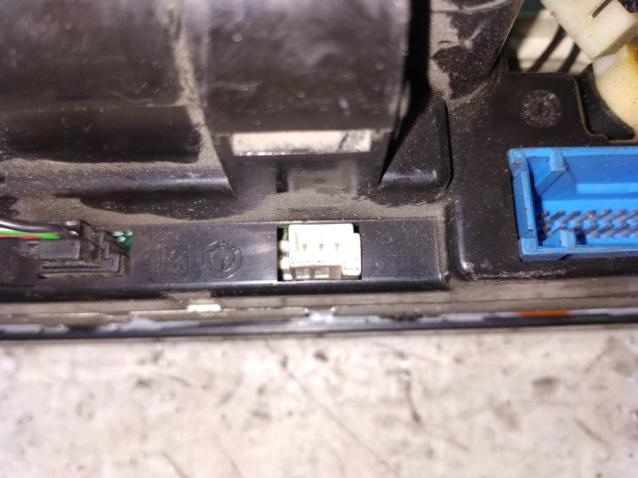 MANDO CALEFACCION / AIRE ACONDICIONADO BMW SERIE 3 BERLINA (E36) - vista 5