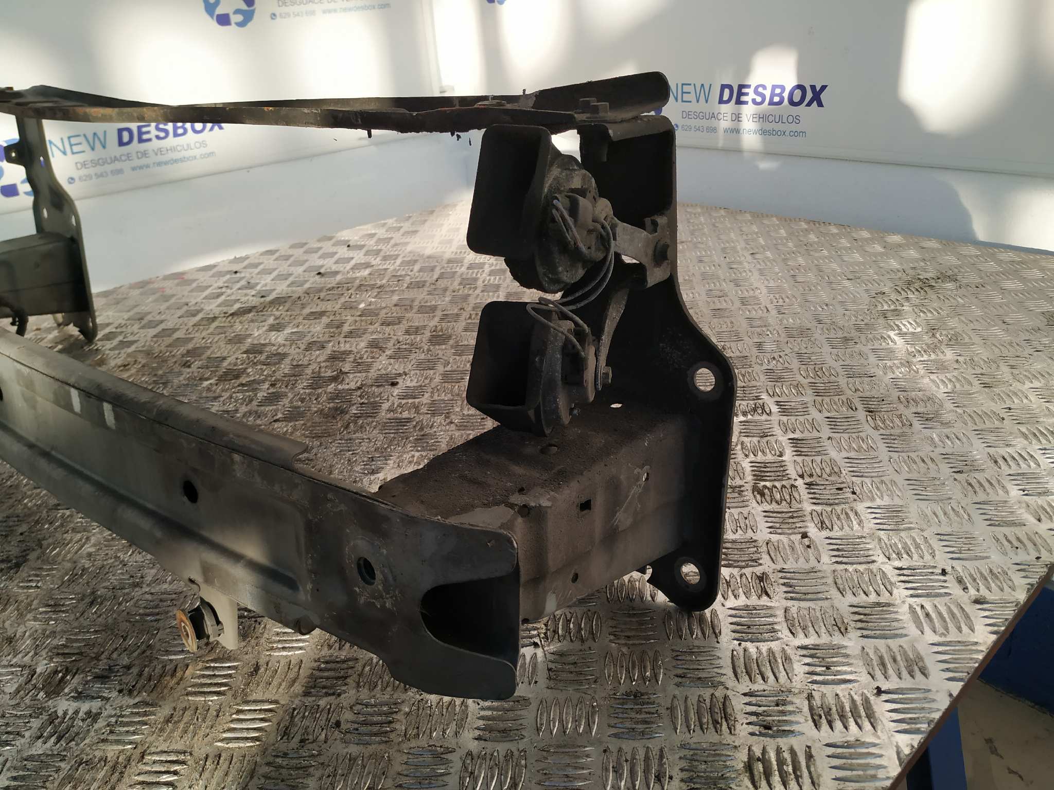 REFUERZO PARAGOLPES DELANTERO FORD S-MAX (CA1) - vista 4