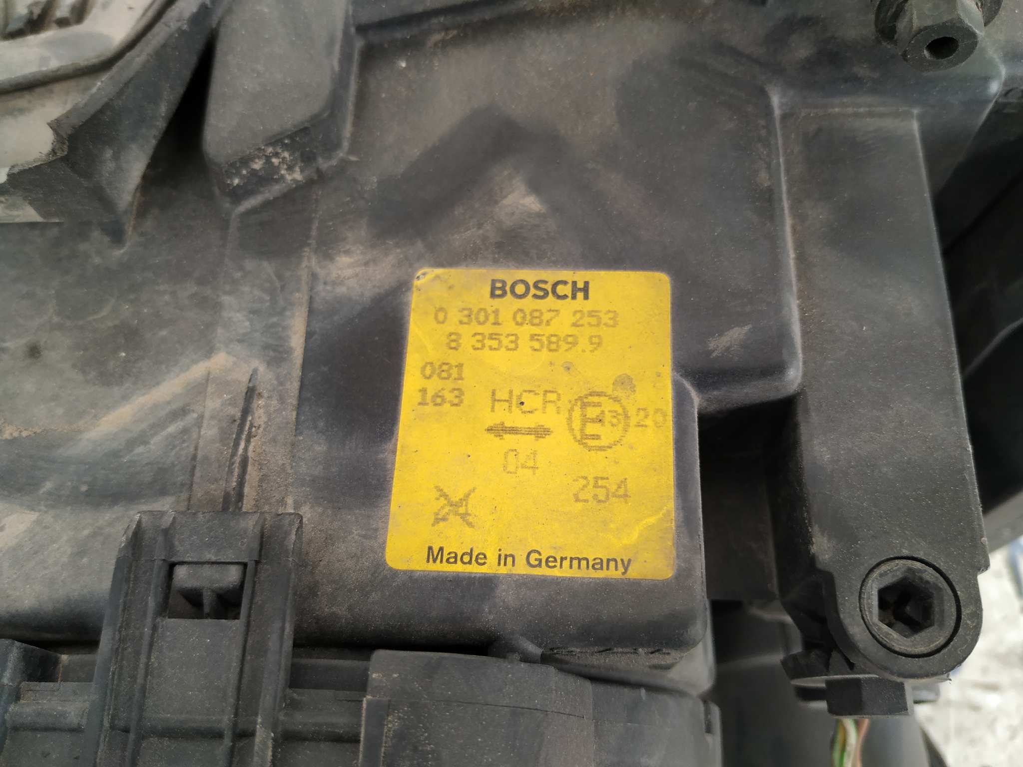 FARO IZQUIERDO BMW SERIE 3 BERLINA (E36) - vista 4