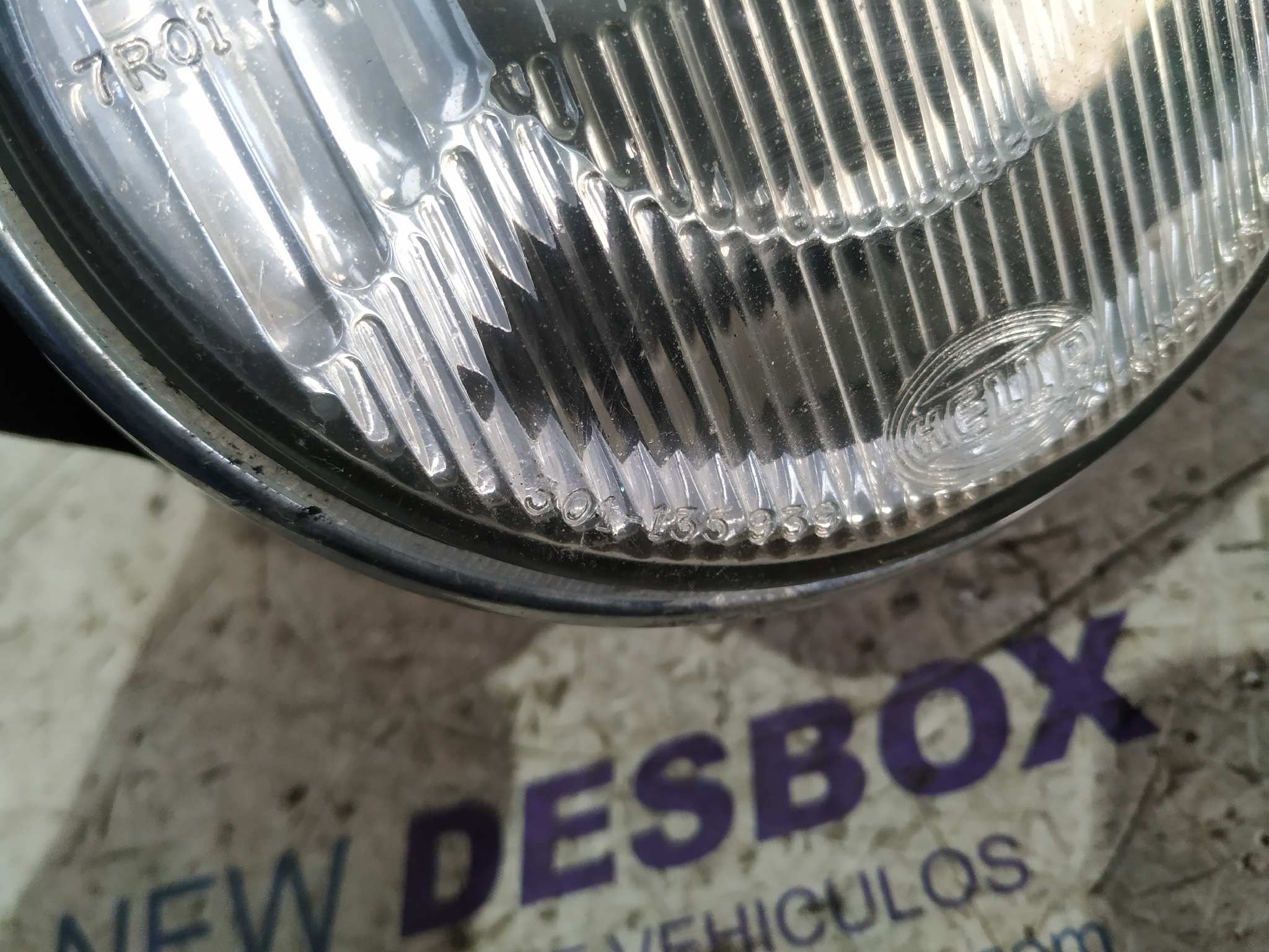 FARO DERECHO BMW SERIE 5 BERLINA (E34) - vista 6