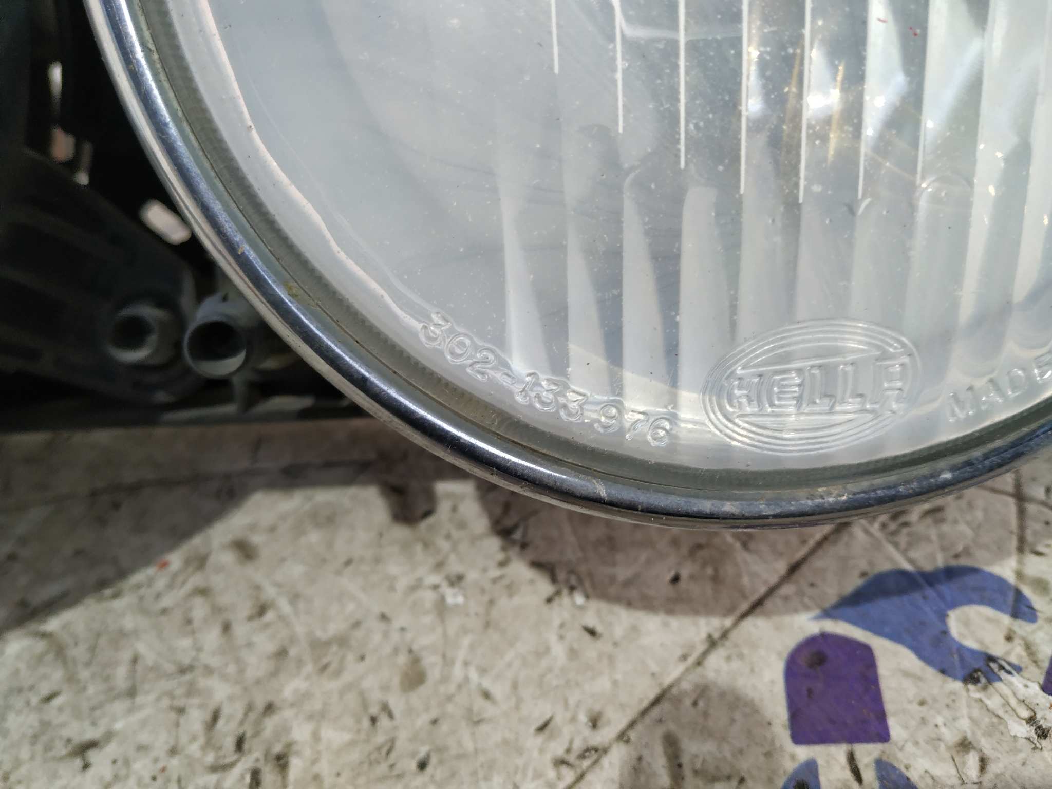 FARO DERECHO BMW SERIE 5 BERLINA (E34) - vista 3