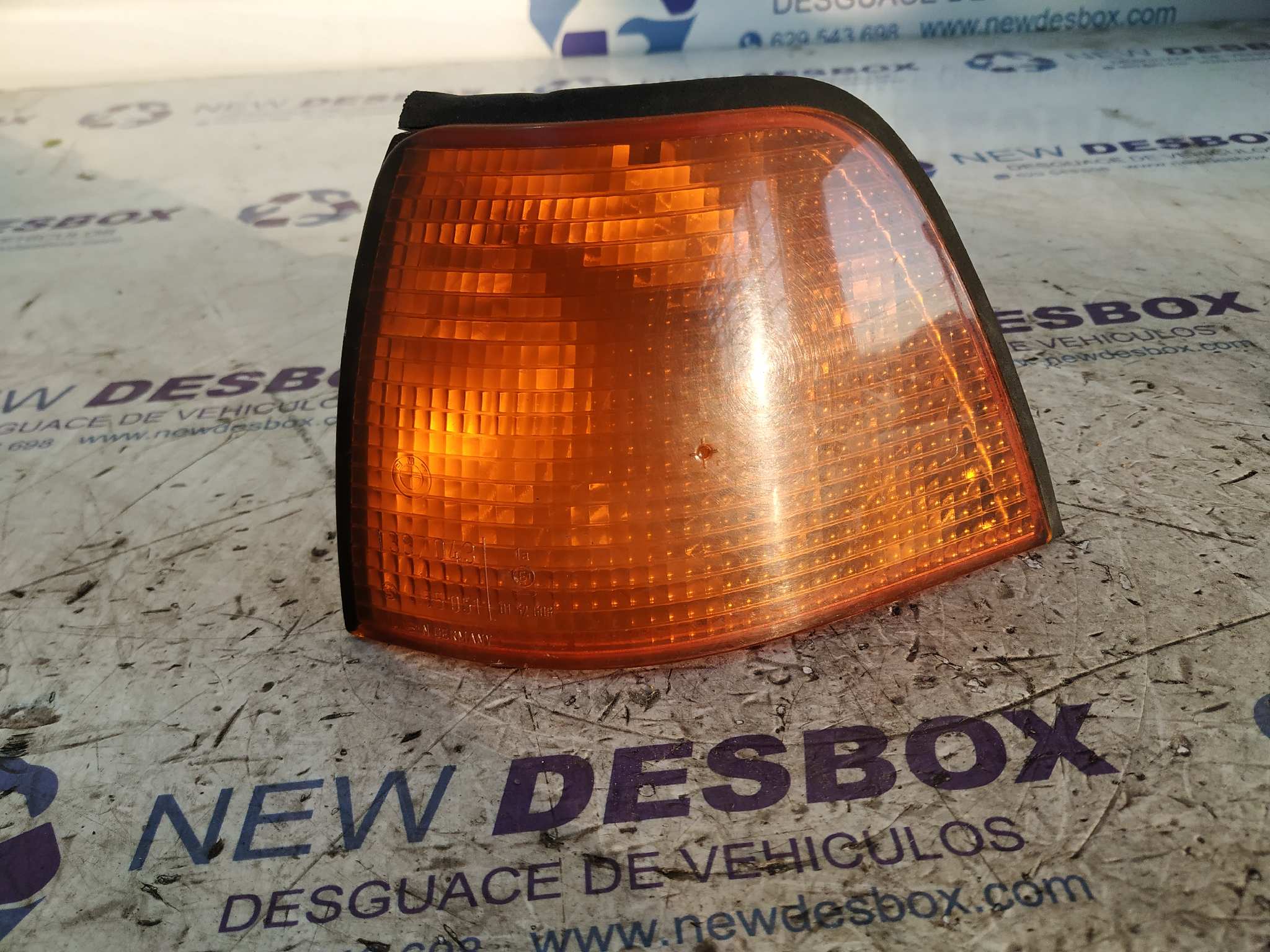 PILOTO DELANTERO IZQUIERDO BMW SERIE 3 COMPACTO (E36)