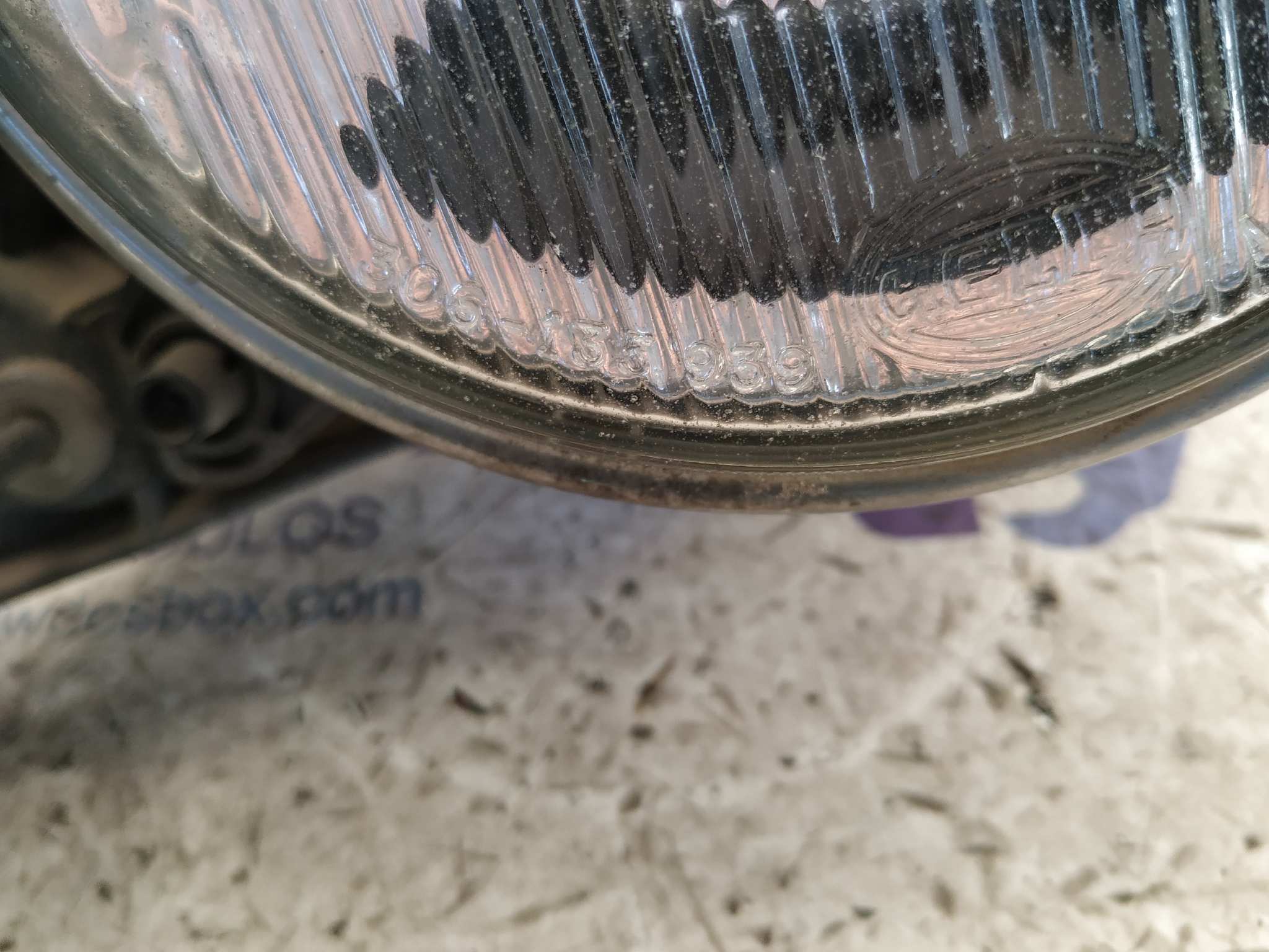 FARO IZQUIERDO BMW SERIE 5 BERLINA (E34) - vista 3