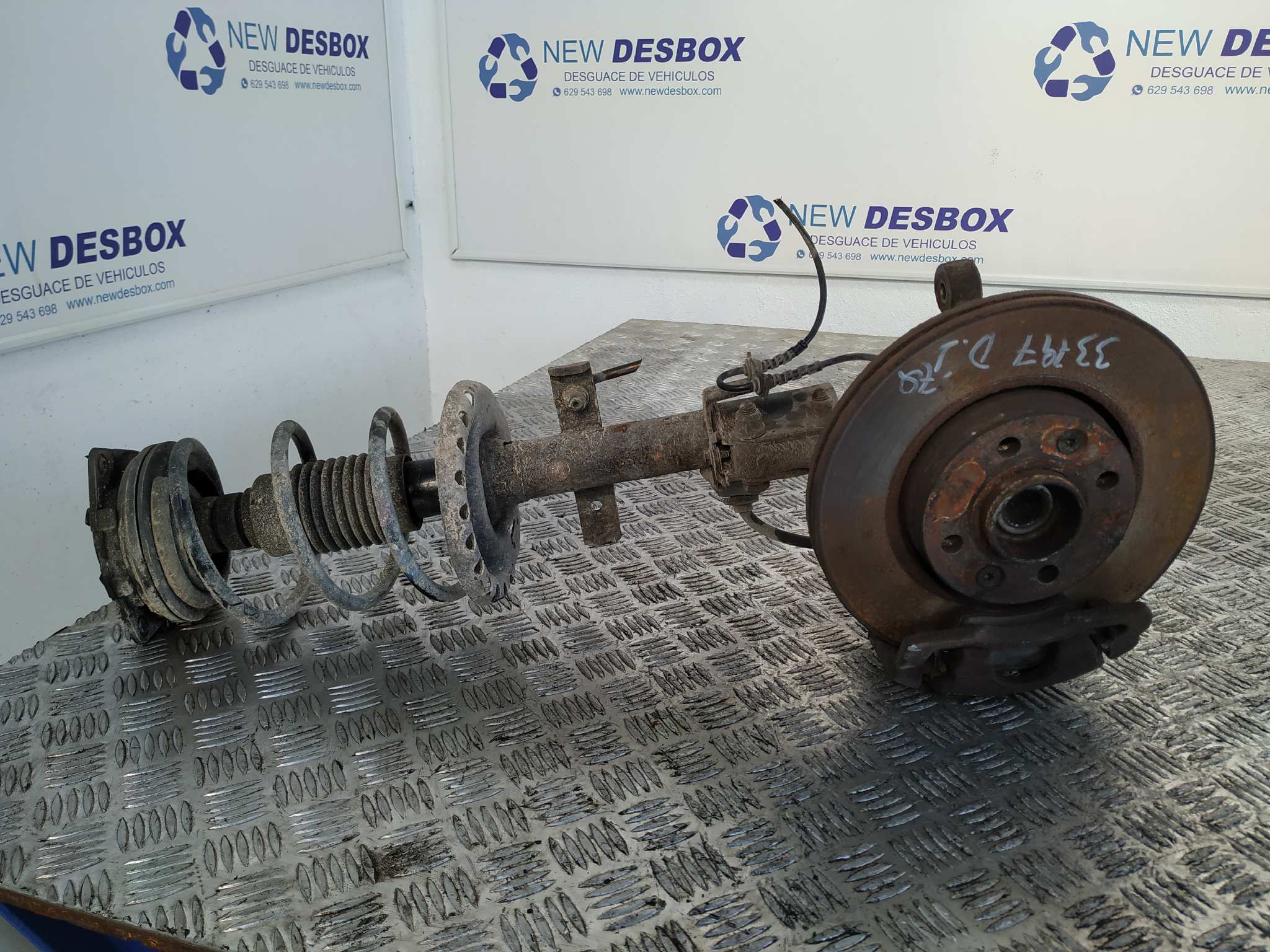 MANGUETA DELANTERA IZQUIERDA RENAULT CLIO III - vista 2