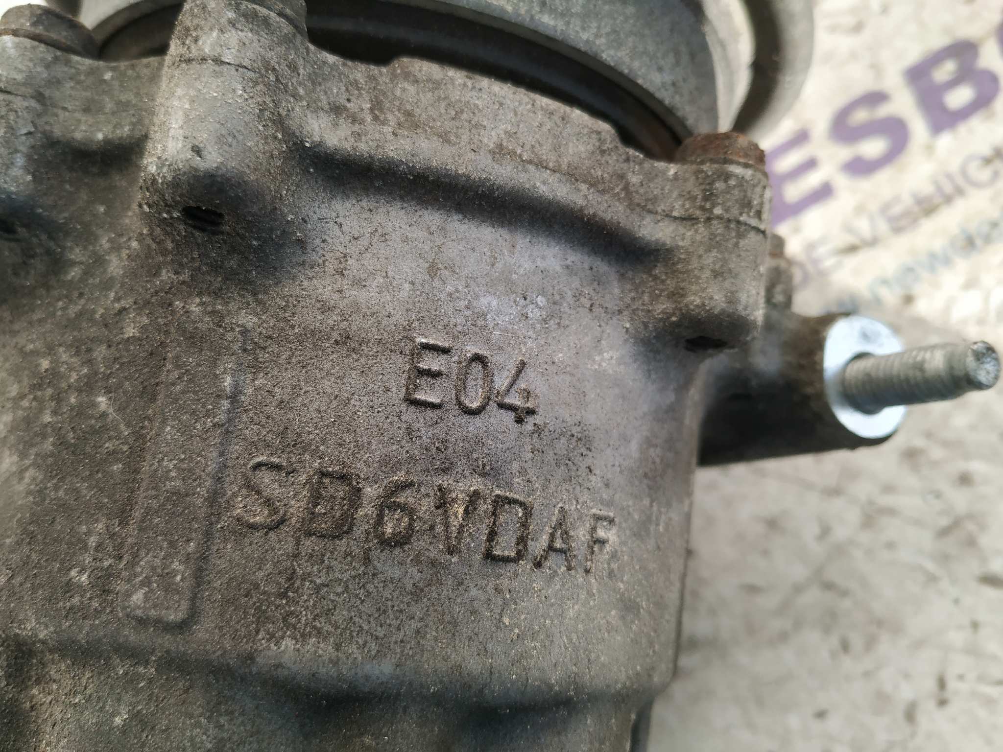 COMPRESOR AIRE ACONDICIONADO RENAULT CLIO III - vista 3