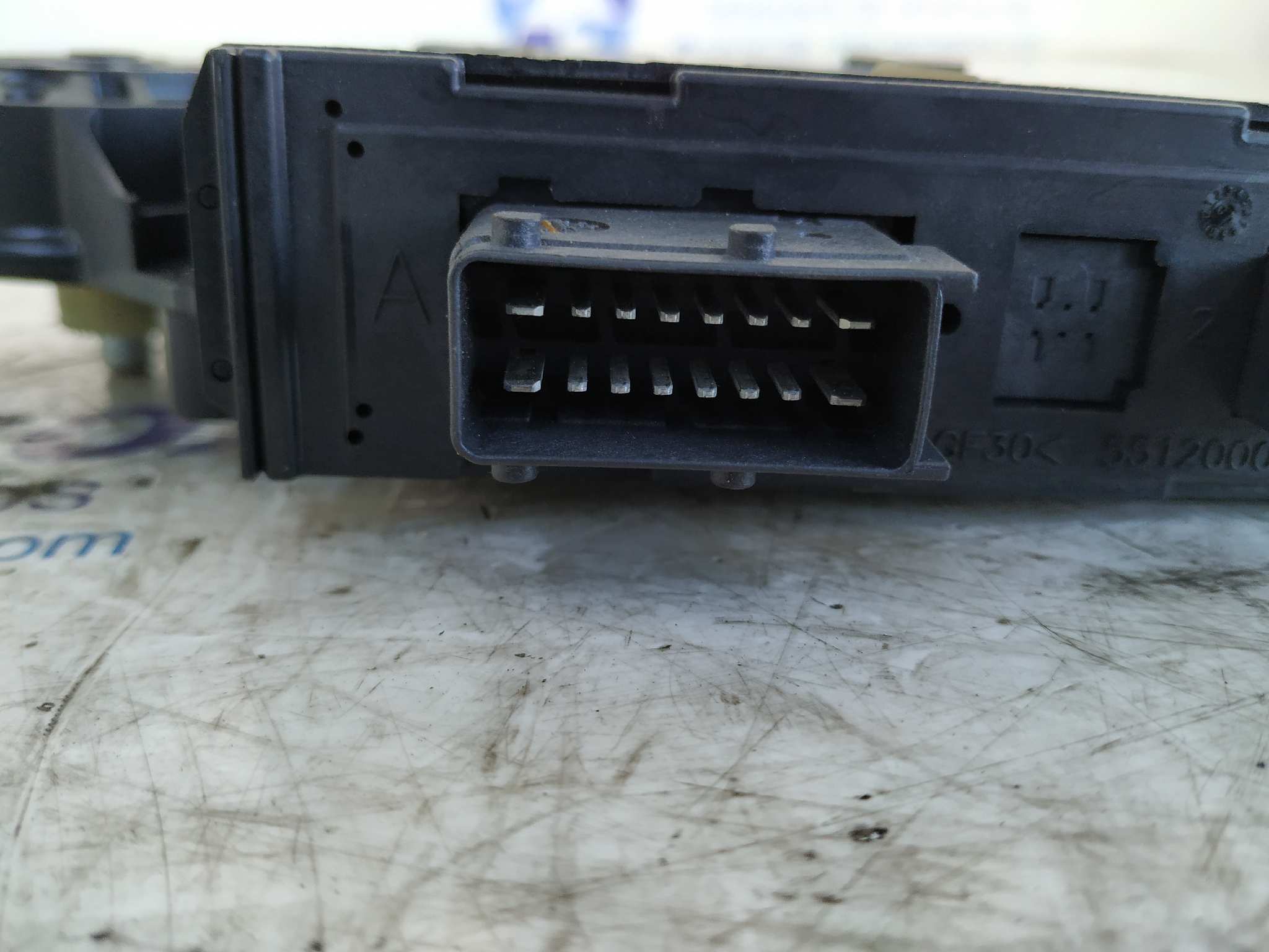 MOTOR ELEVALUNAS DELANTERO DERECHO PEUGEOT 307 (S1) - vista 4