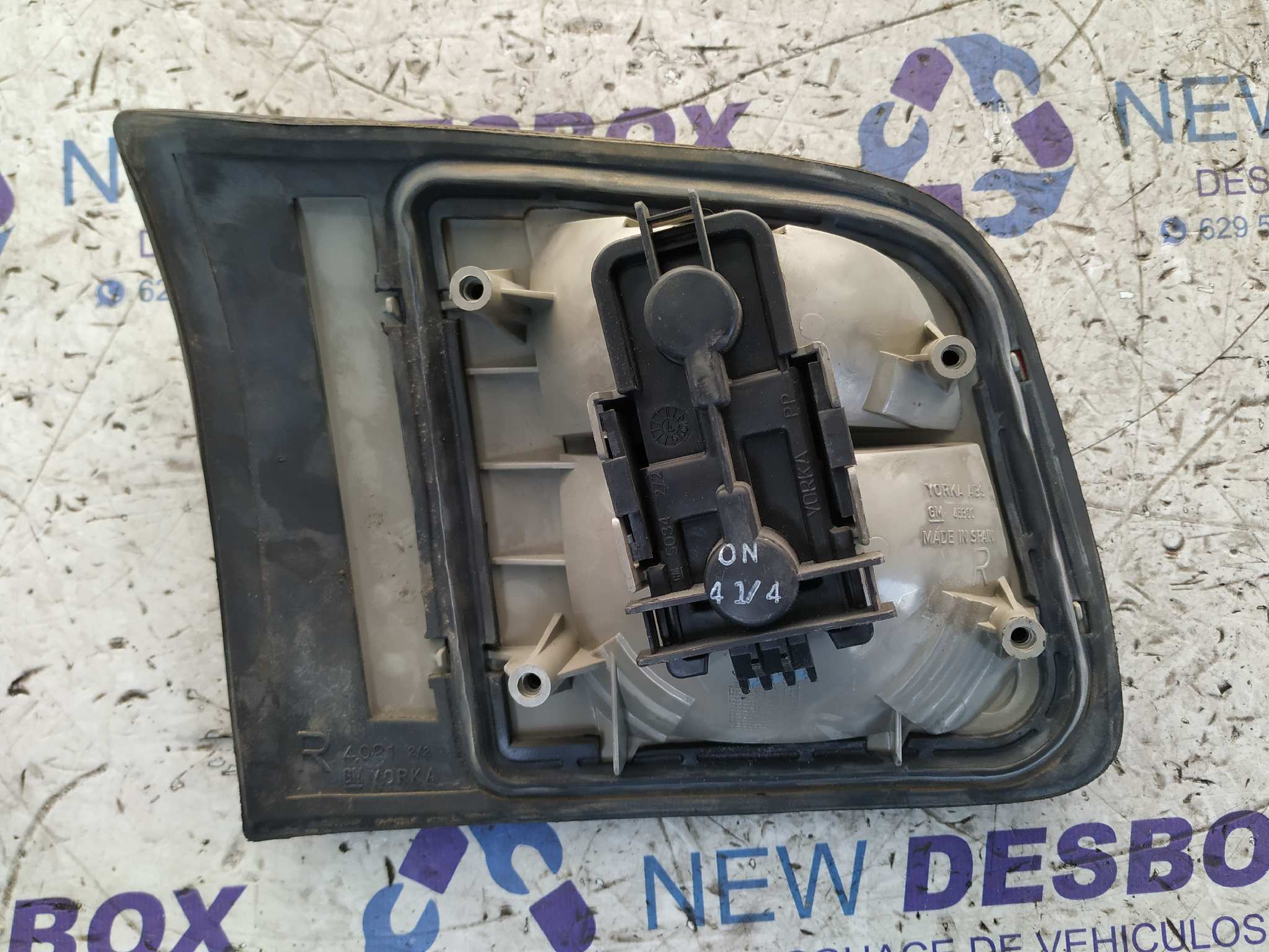 PILOTO PORTON DERECHO OPEL OMEGA B - vista 2