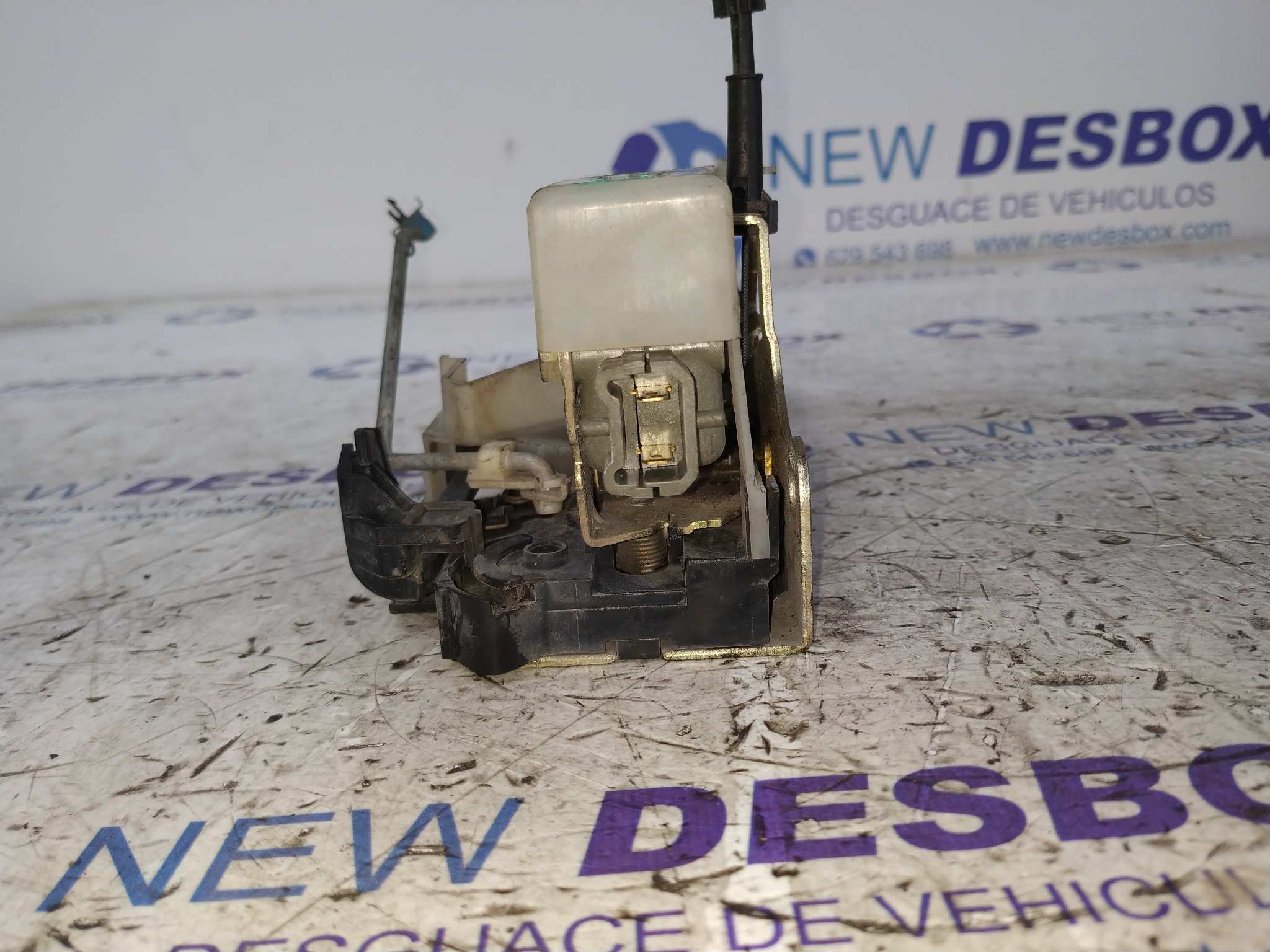 CERRADURA PUERTA DELANTERA DERECHA RENAULT CLIO I FASE I+II (B/C57) - vista 3