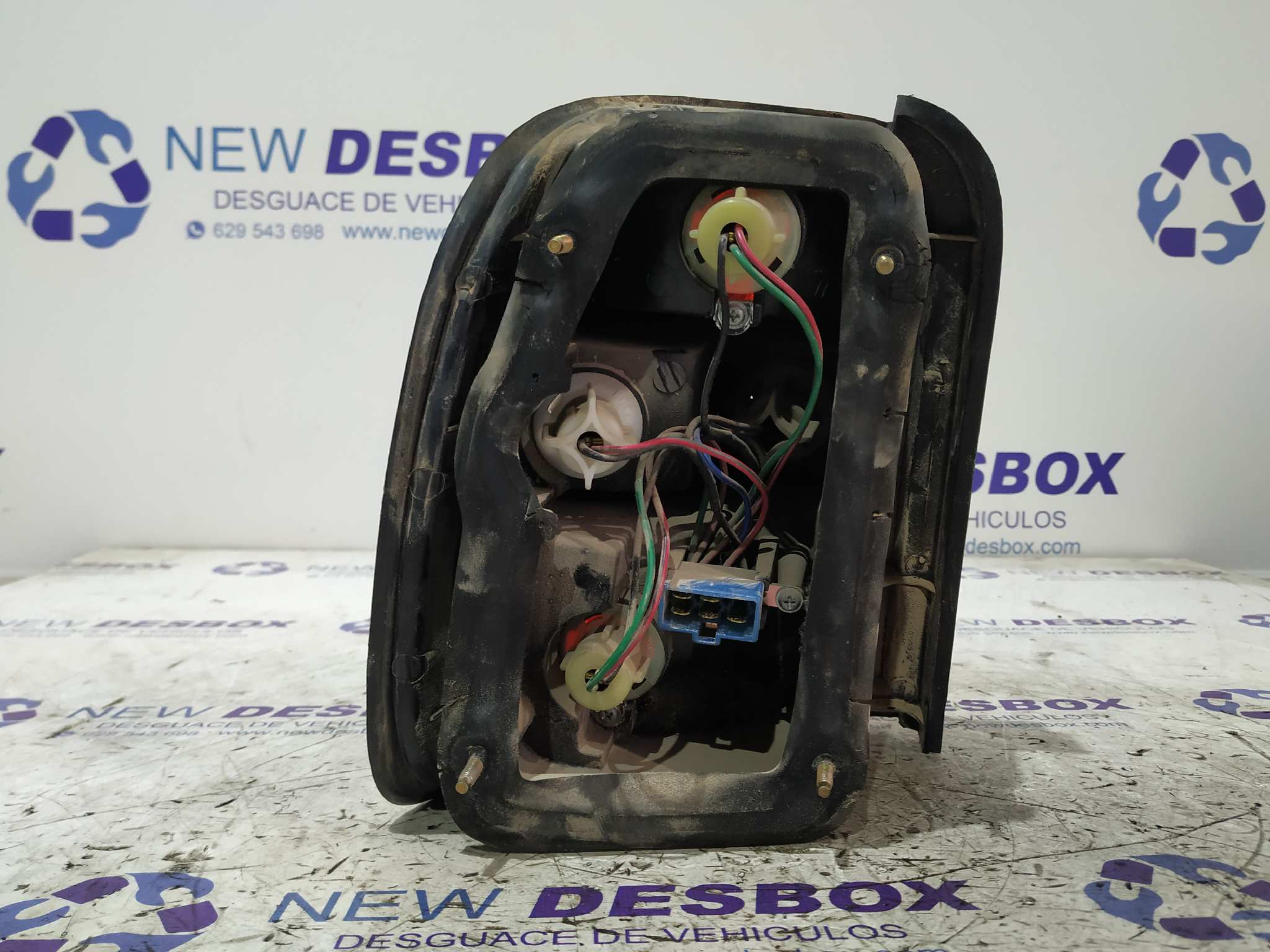 PILOTO TRASERO DERECHO KIA SPORTAGE - vista 5