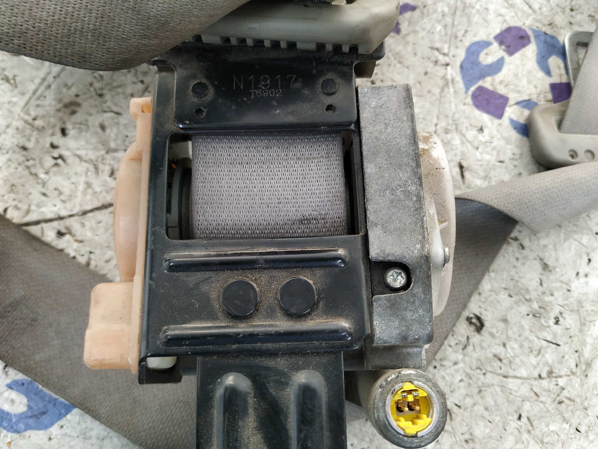 CINTURON DELANTERO DERECHO NISSAN X-TRAIL (T30) - vista 5