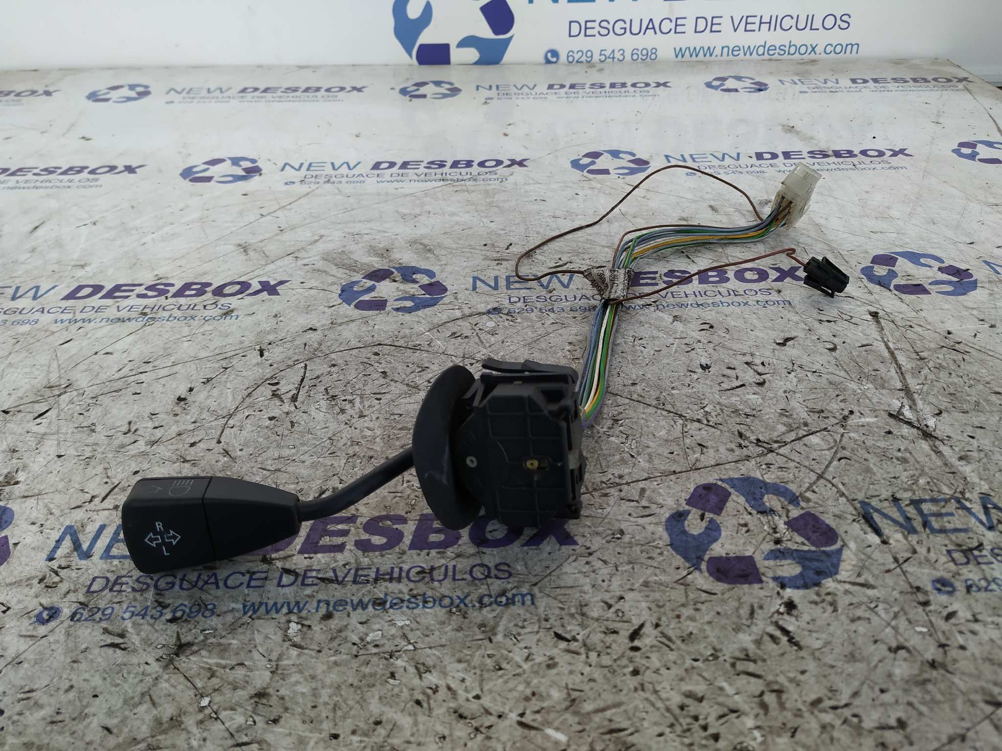 MANDO INTERMITENTES BMW SERIE 3 BERLINA (E36)