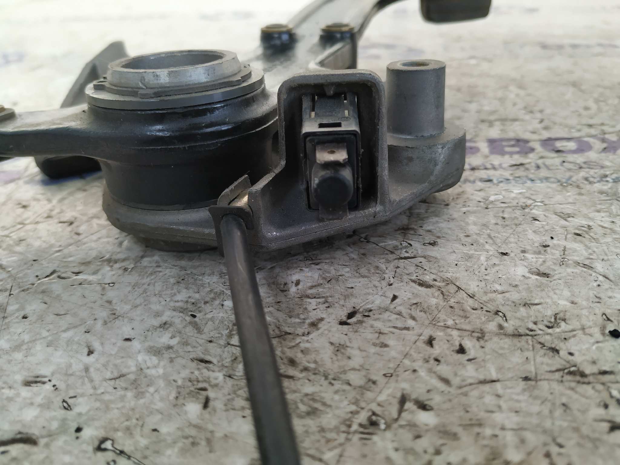 PALANCA FRENO MERCEDES CLASE E (W124) - vista 3