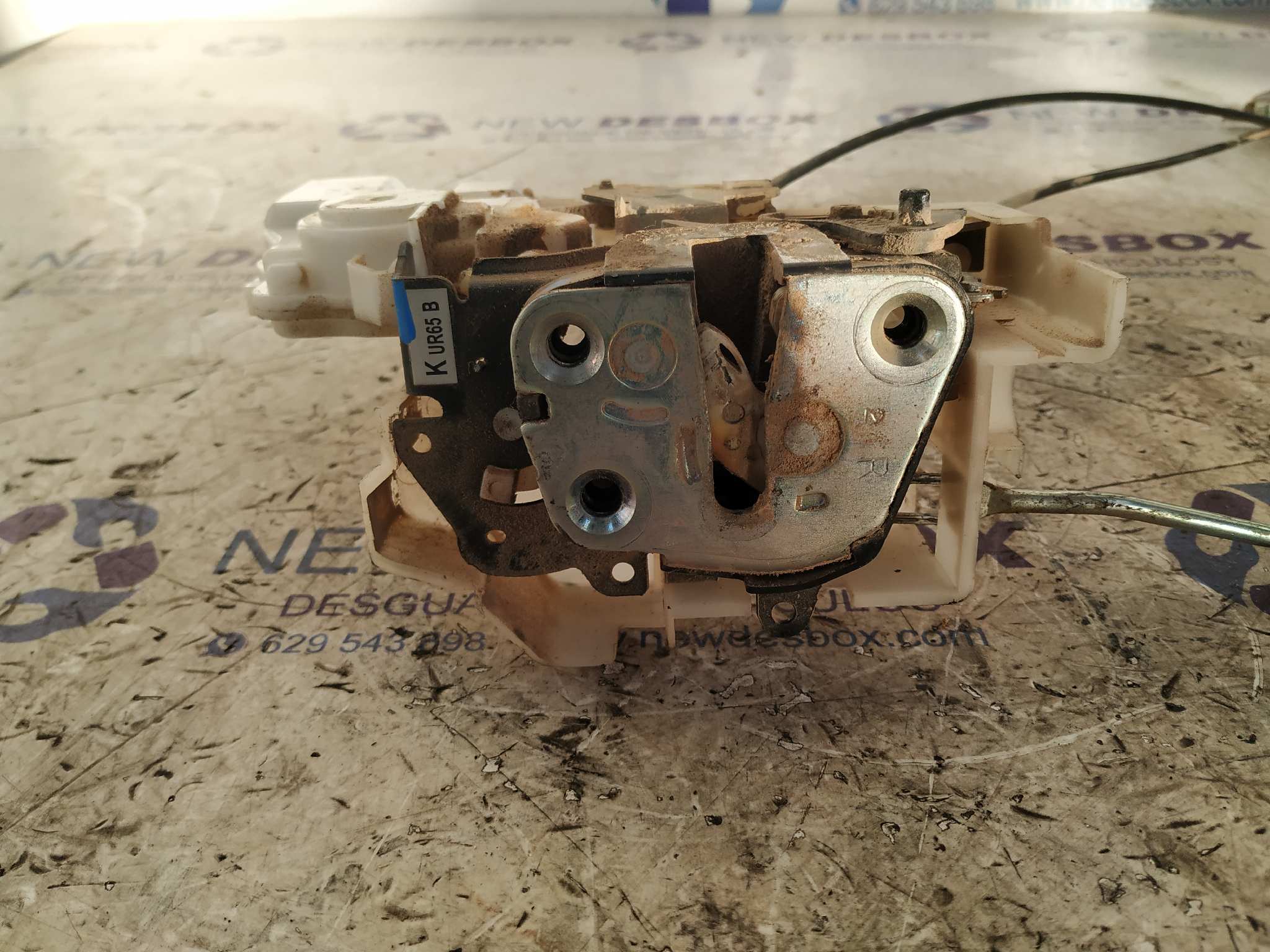 CERRADURA PUERTA TRASERA DERECHA FORD RANGER (ES) - vista 3