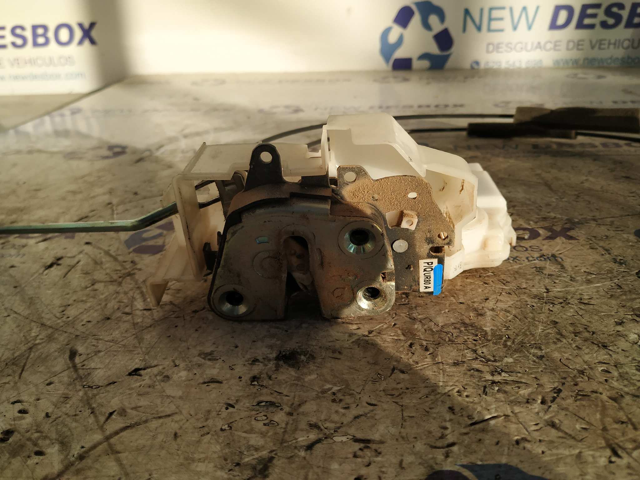 CERRADURA PUERTA DELANTERA DERECHA FORD RANGER (ES) - vista 2