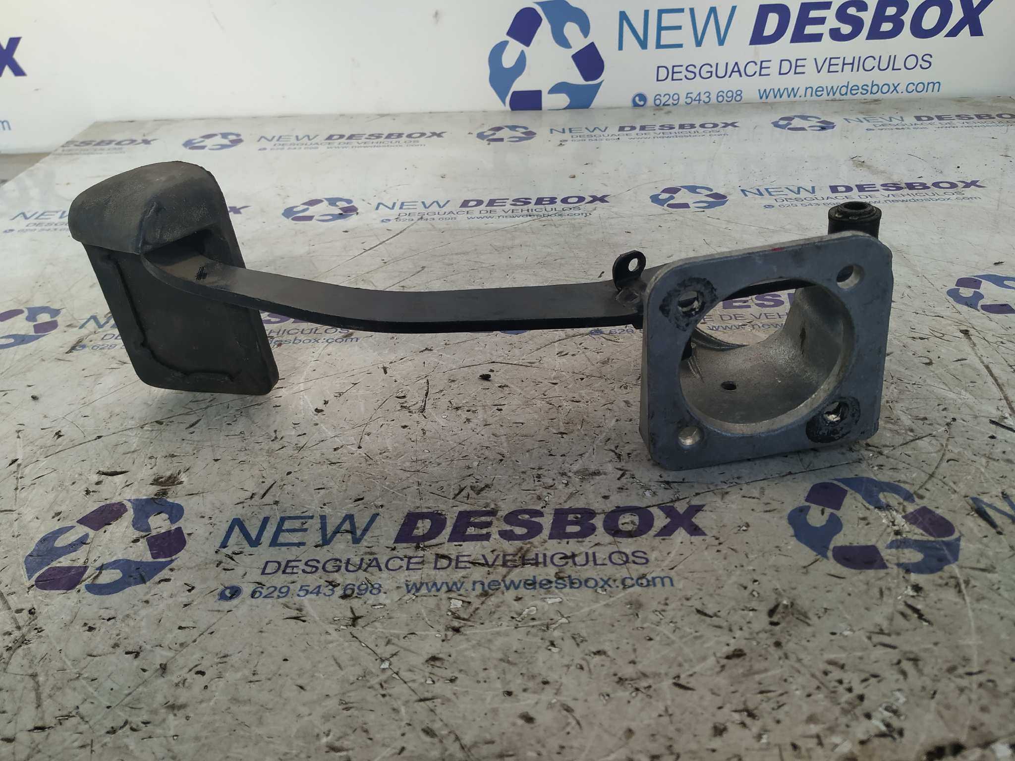 PEDAL FRENO MERCEDES CLASE E (W124) - vista 6