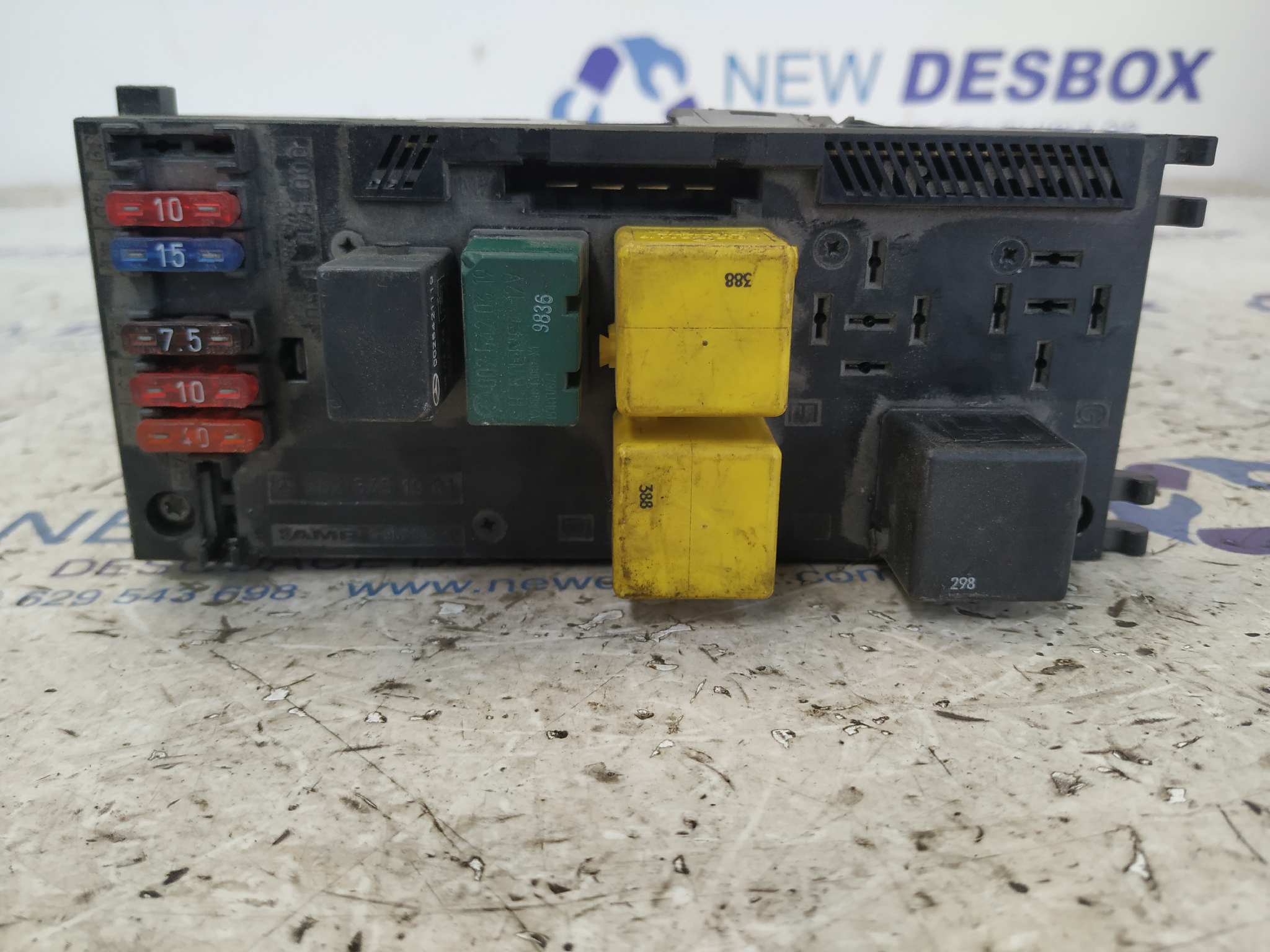 CAJA RELES / FUSIBLES MERCEDES CLASE CLK (W208) - vista 4