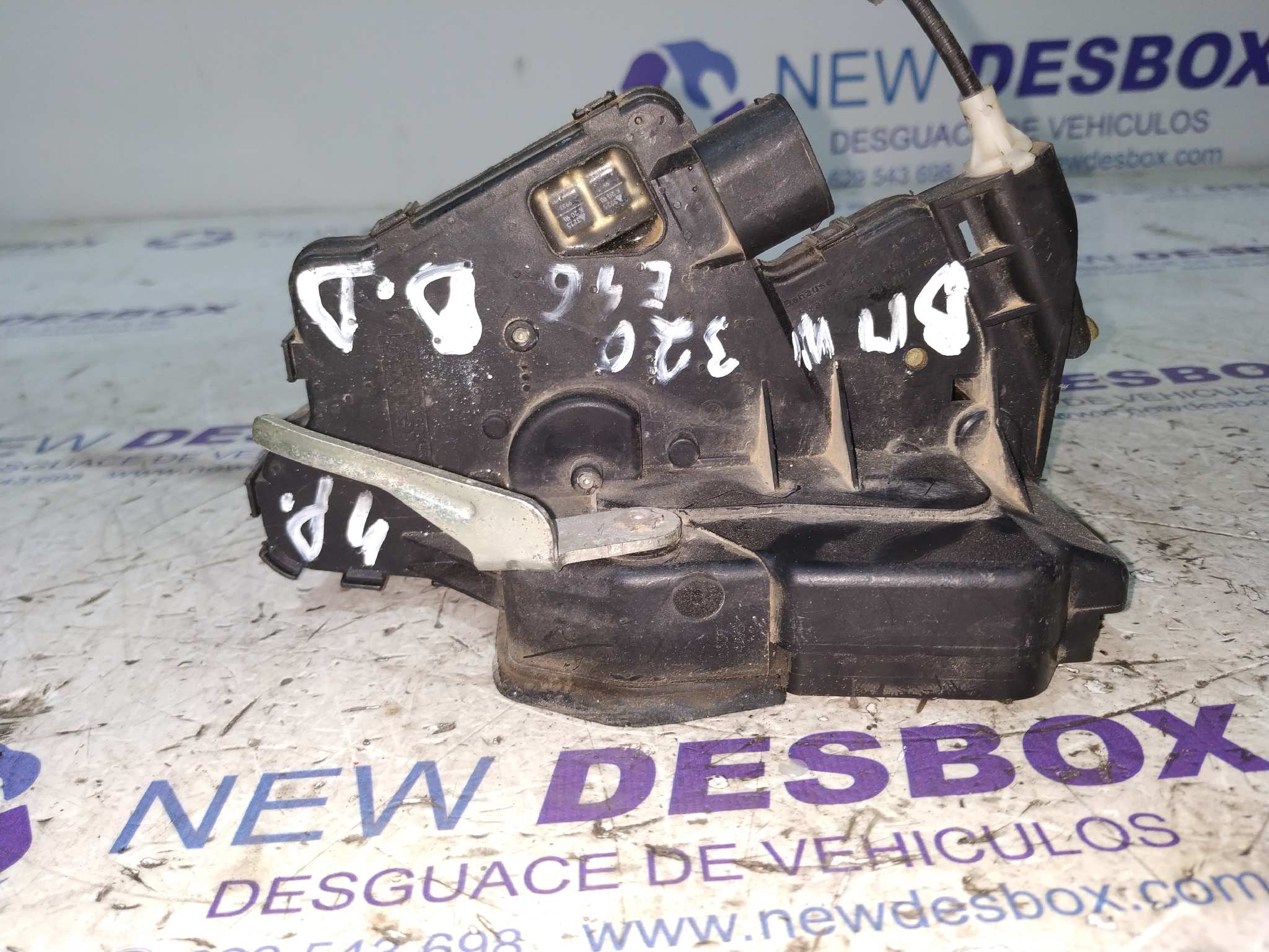 CERRADURA PUERTA DELANTERA DERECHA BMW SERIE 3 BERLINA (E46)